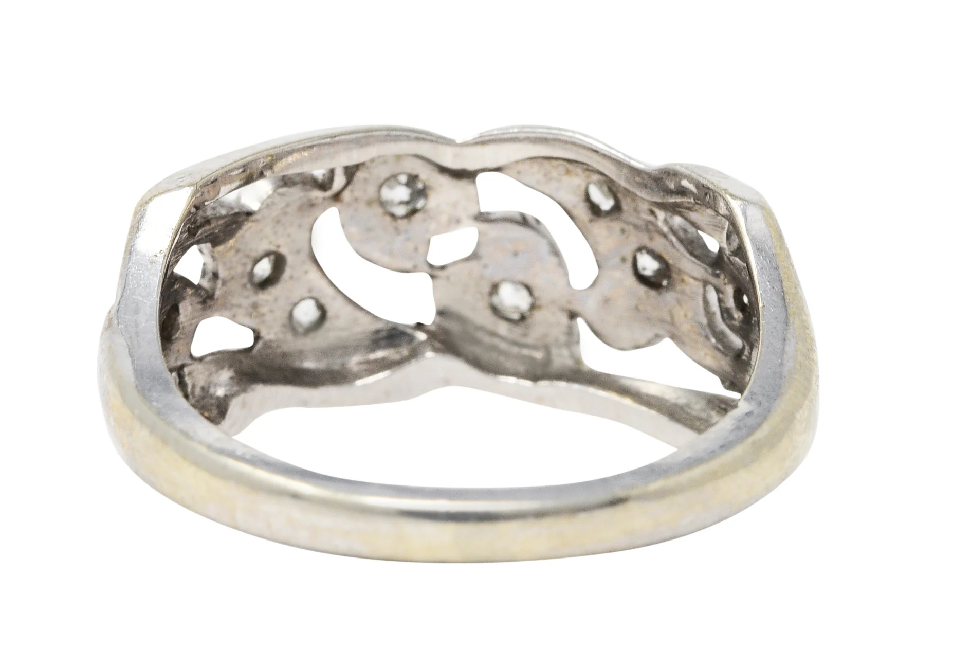 Art Deco Diamond 14 Karat White Gold Ivy Band Ring - Image 4