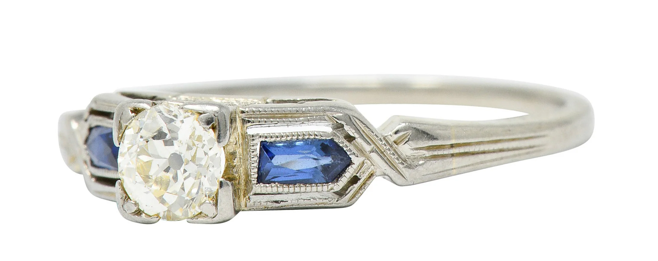 Art Deco Diamond Sapphire 18 Karat White Gold Engagement Ring - Image 6