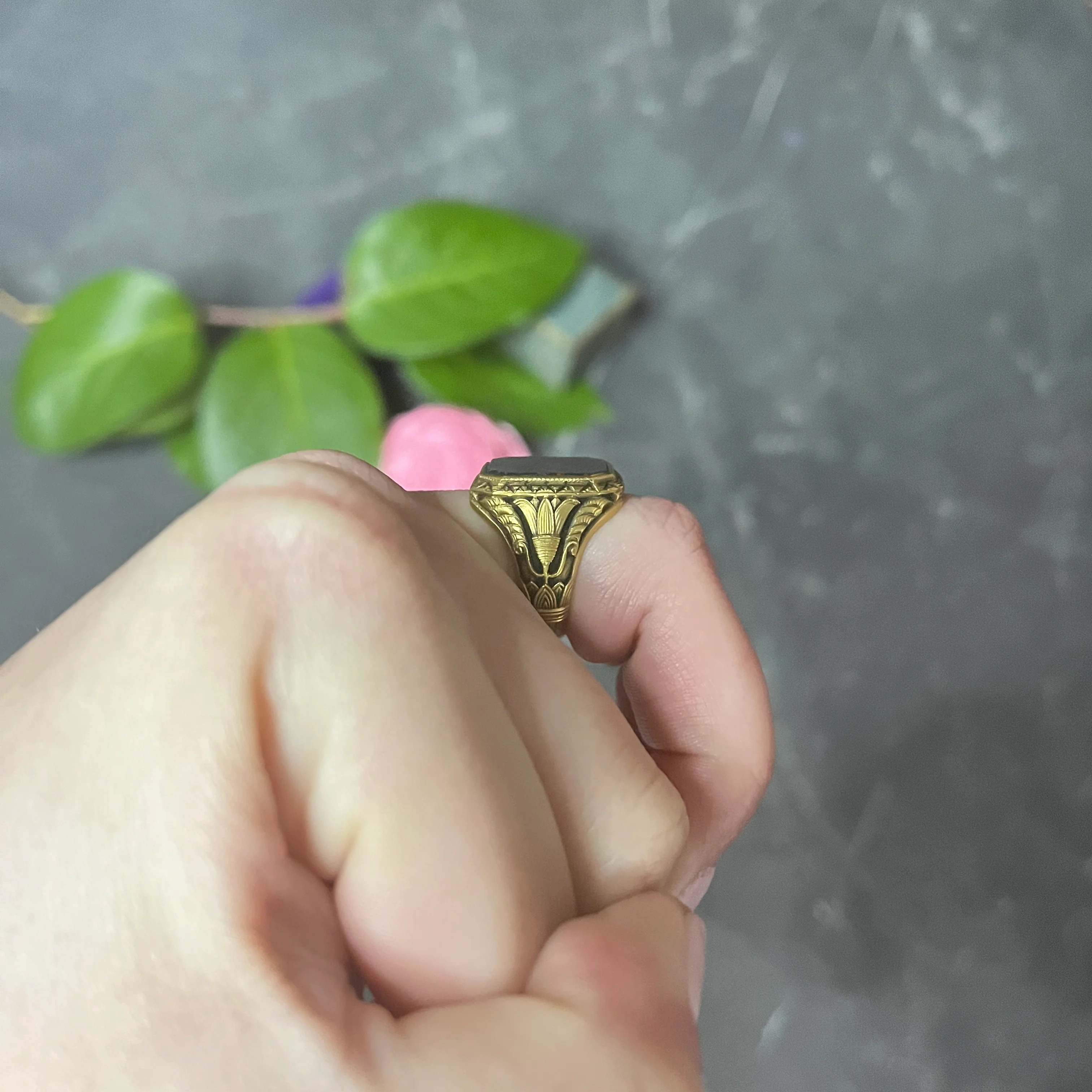 Art Deco Egyptian Revival Bloodstone 14 Karat Gold Lotus Signet Unisex Ring - Image 11