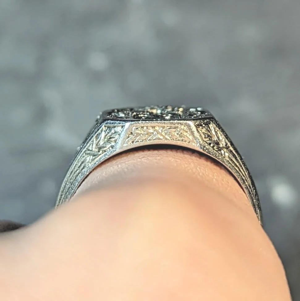 Art Deco French 1927 18 Karat Yellow Gold Unsiex Heraldry Signet Ring - Image 16