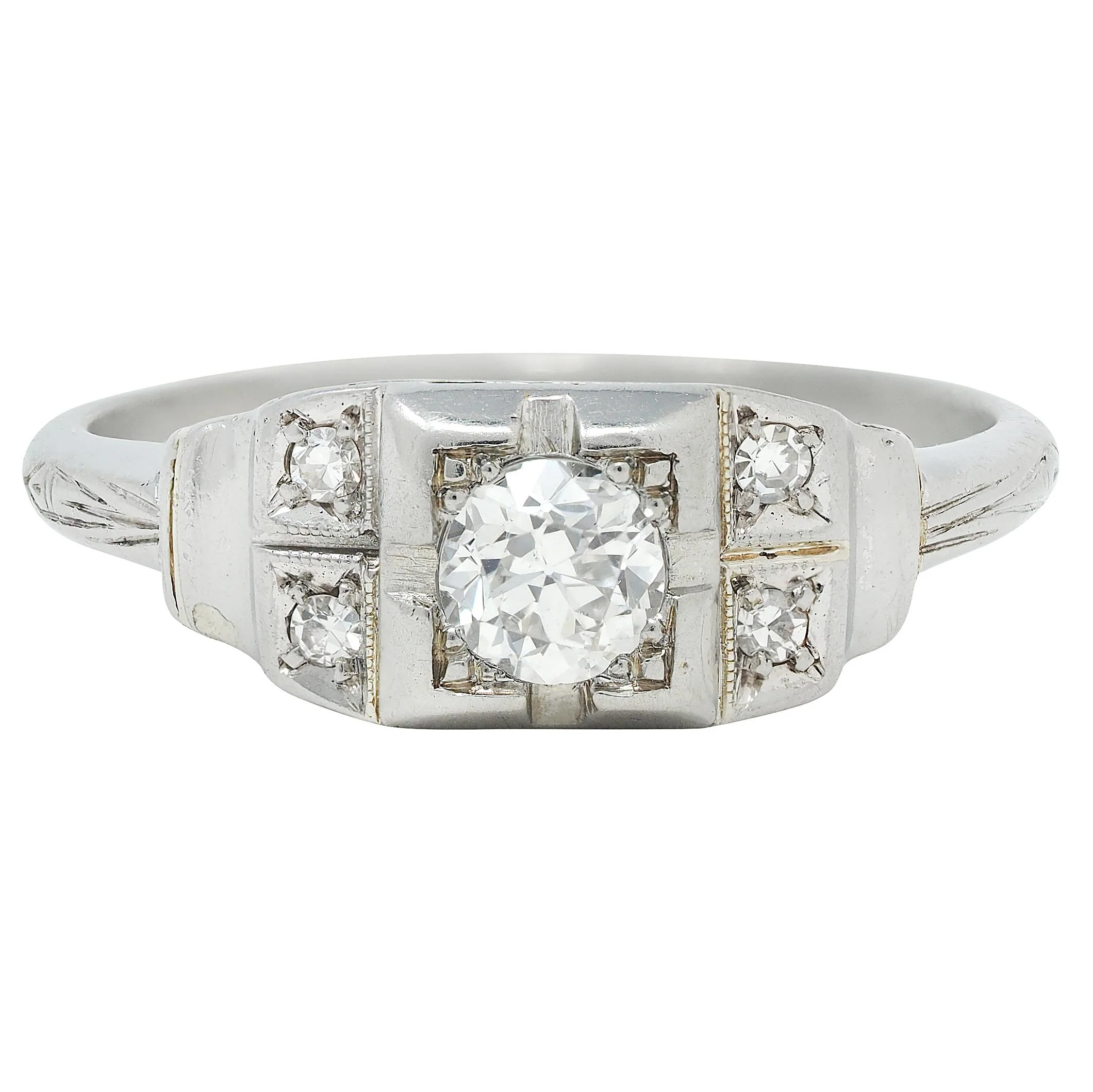 Art Deco Old European Cut Diamond 18 Karat White Gold Vintage Engagement Ring