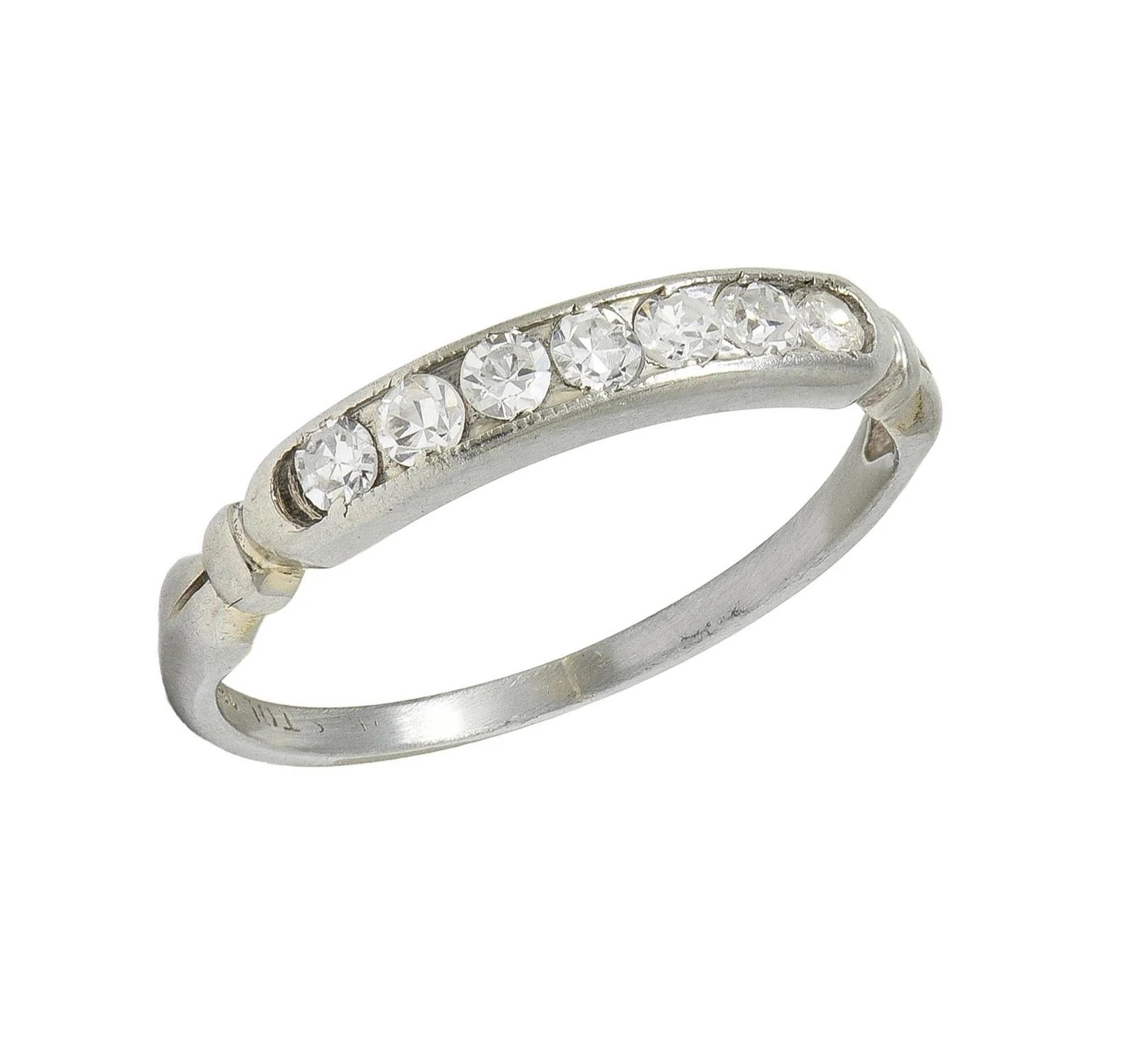 Art Deco Single Cut Diamond 18 Karat White Gold Vintage Channel Wedding Band Ring - Image 9