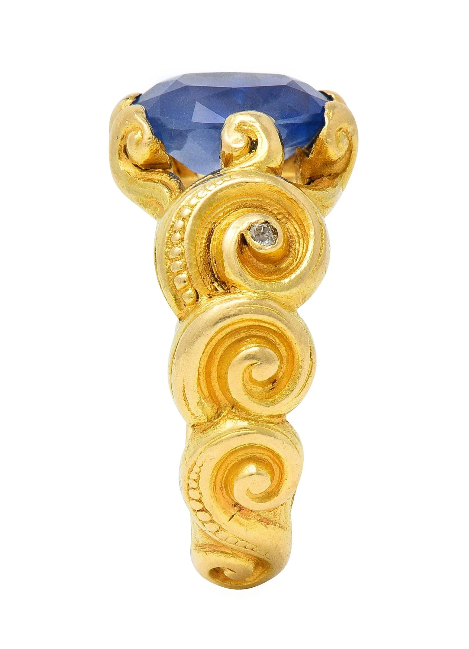 Art Nouveau 2.25 CTW Sapphire Diamond 18 Karat Yellow Gold Antique Unisex Swirl Ring - Image 10