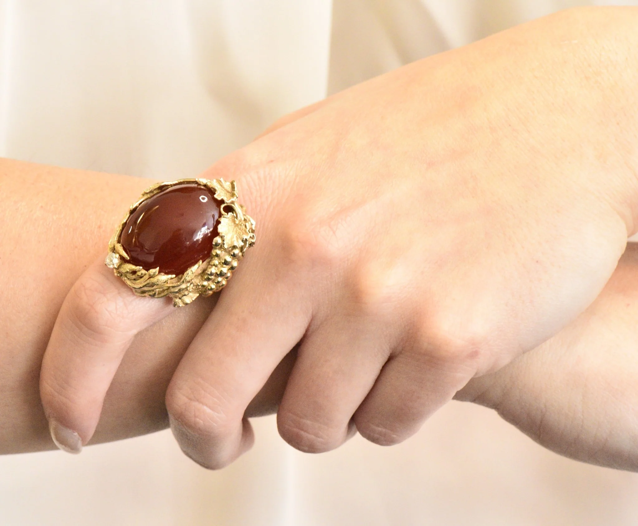 Art Nouveau Carnelian Diamond 14 Karat Gold Ring - Image 7
