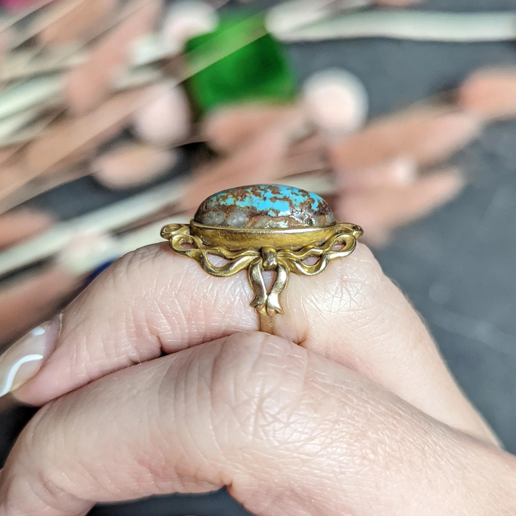 Art Nouveau Turquoise 14 Karat Yellow Gold Cabochon Ring - Image 14