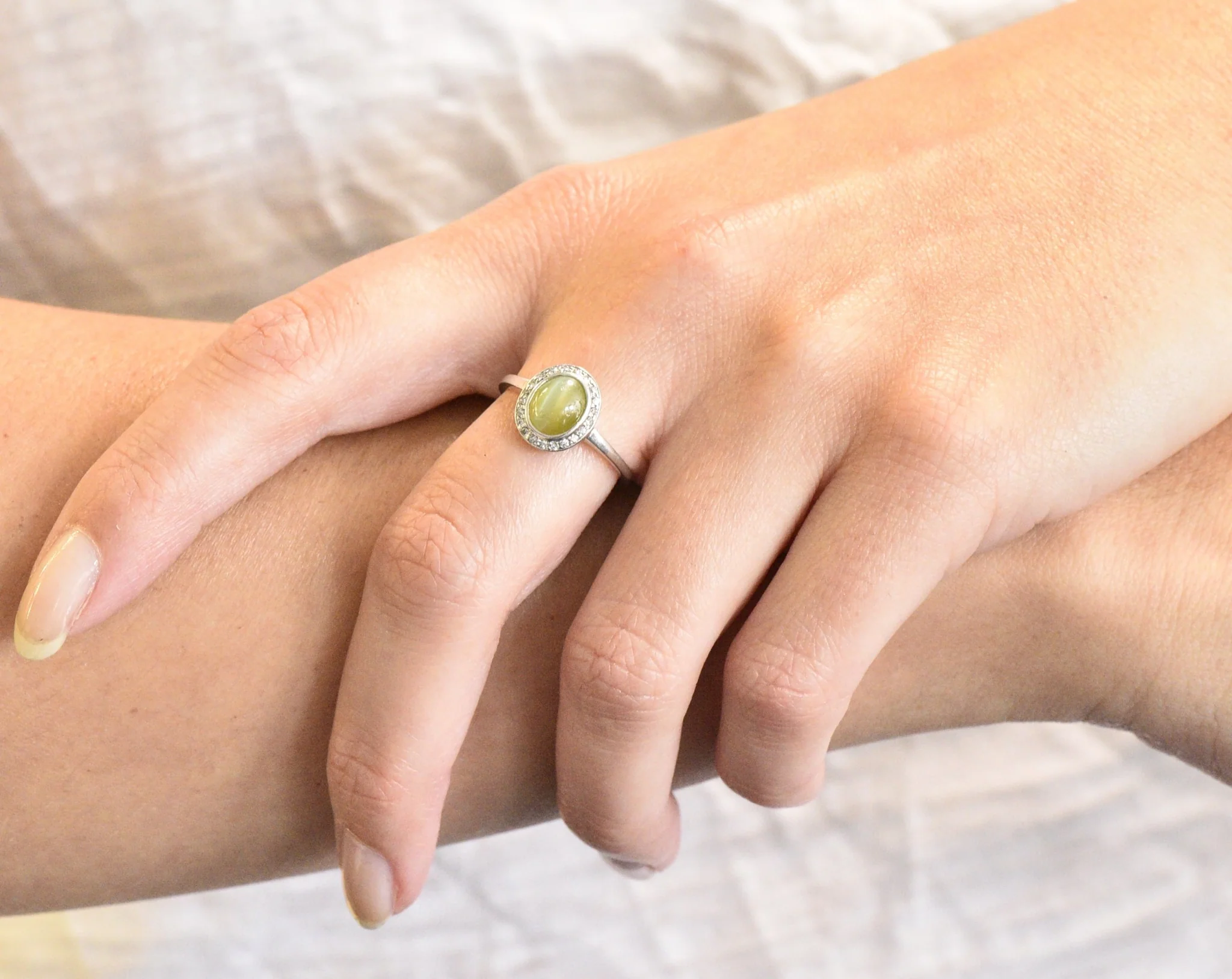 Bailey Banks & Biddle 2.30 CTW Cat’s Eye Chrysoberyl Diamond Platinum Halo Ring - Image 9
