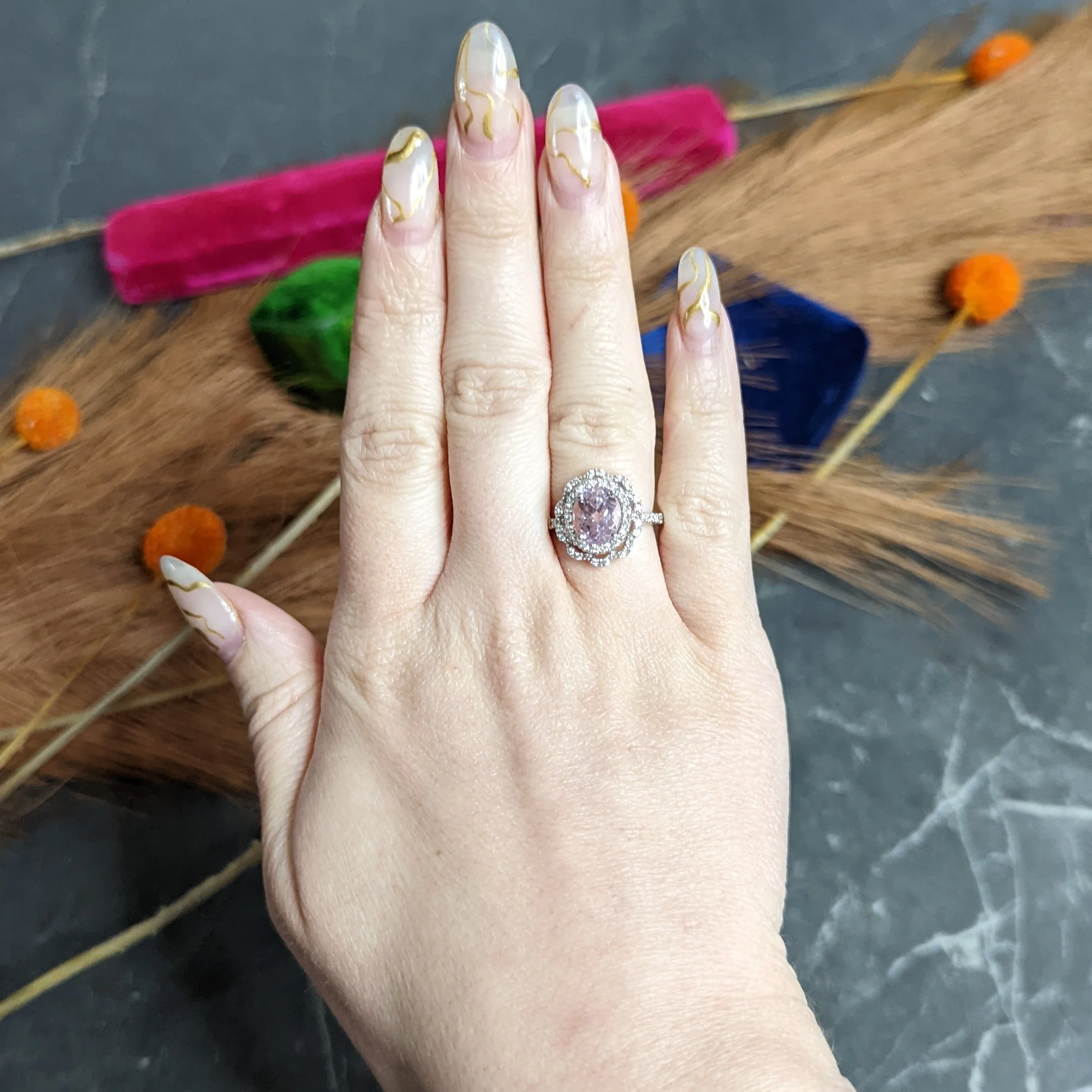 Brilliant Kunzite Diamond 18 Karat White Gold Floral Cluster Ring - Image 12