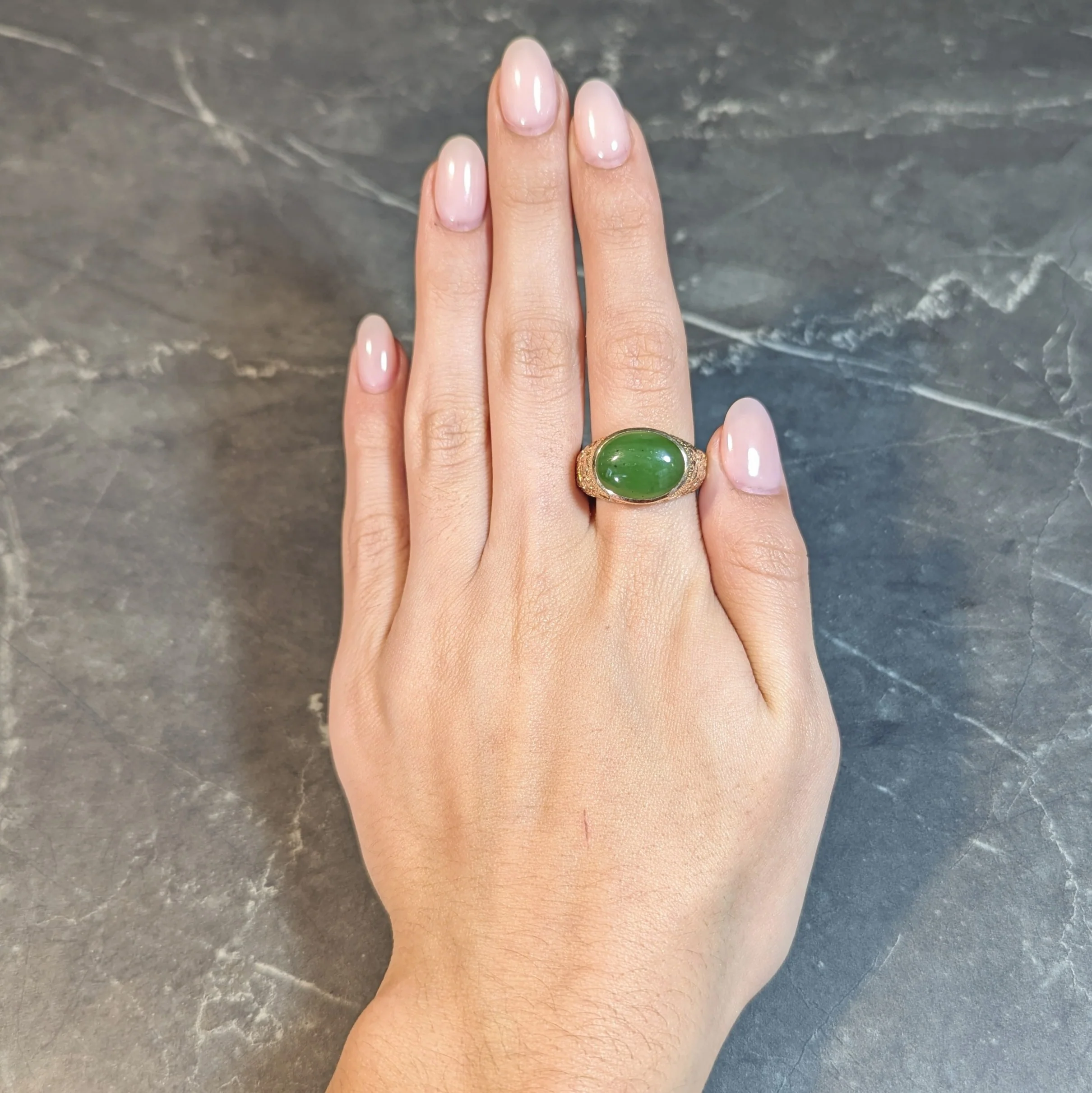 Brutalist Jade Cabochon 10 Karat Yellow Gold Vintage Signet Ring - Image 13