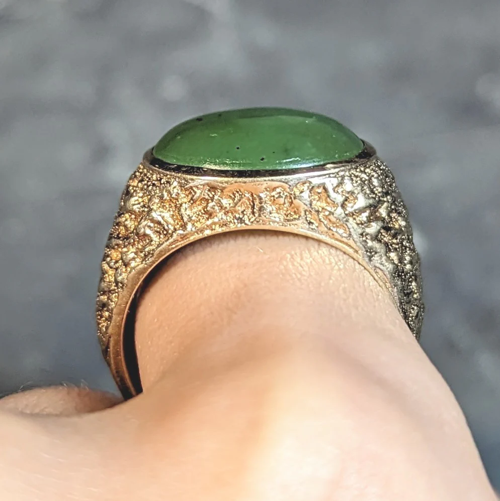 Brutalist Jade Cabochon 10 Karat Yellow Gold Vintage Signet Ring - Image 14