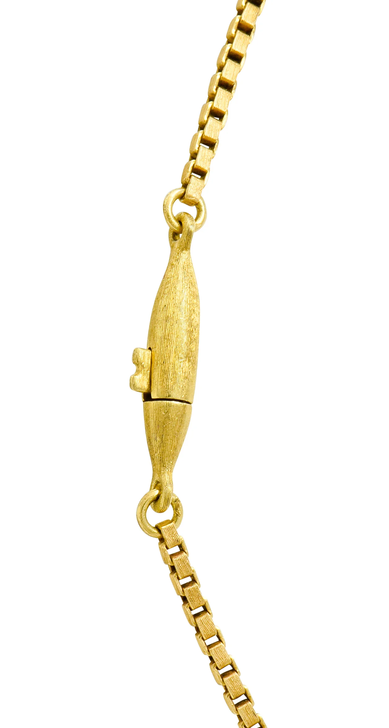 Buccellati 18 Karat Two-Tone Gold Italian Grape Leaf Necklace - Image 8