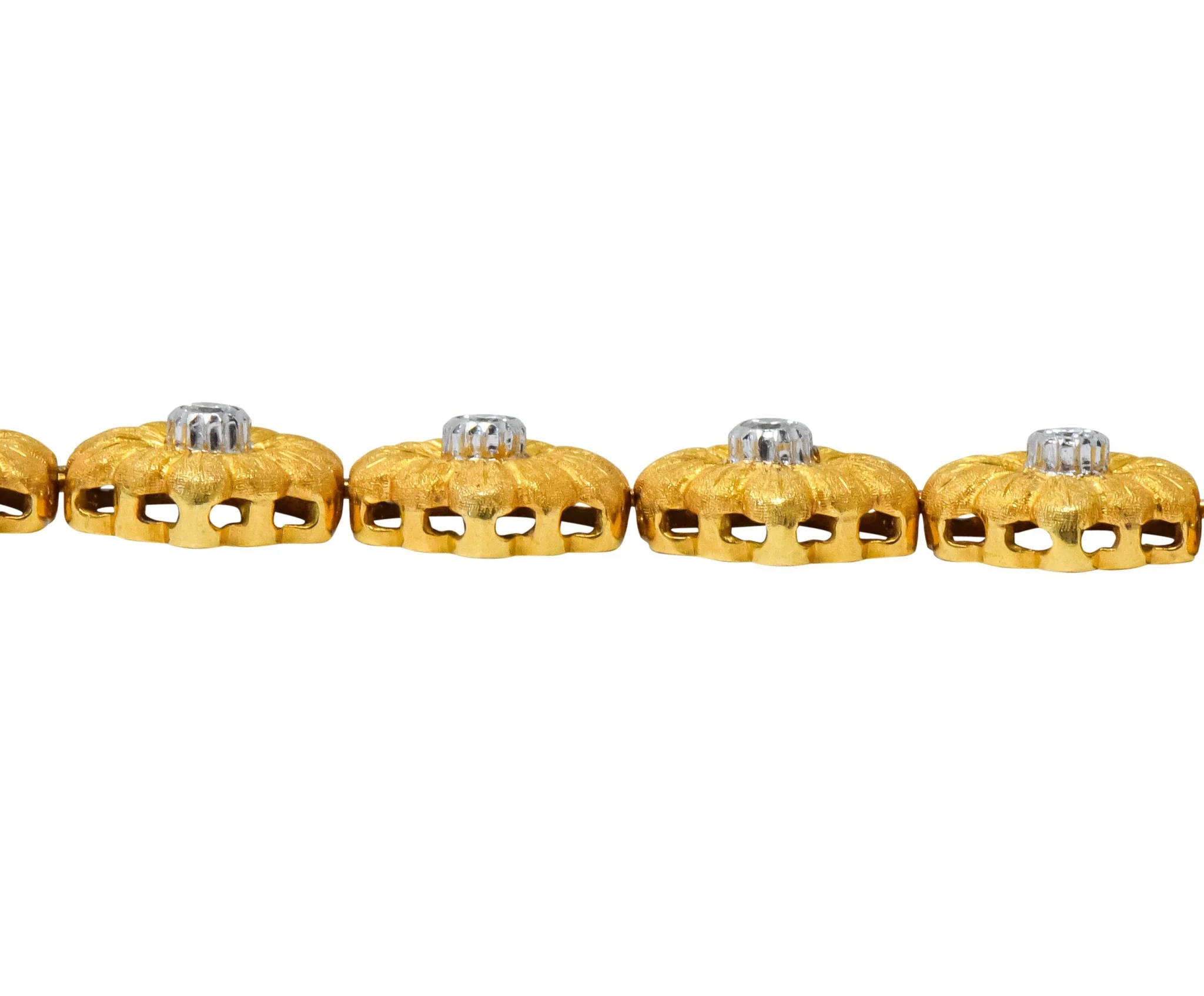 Buccellati 1970's Diamond 18 Karat Gold Flower Necklace - Image 8