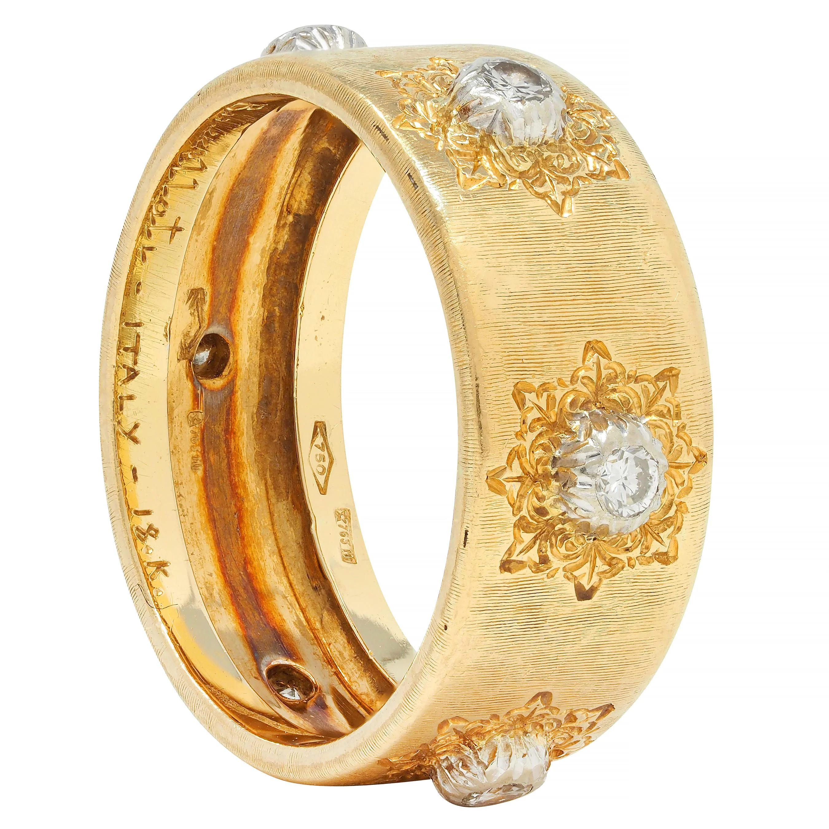 Buccellati Diamond Two-Tone 18 Karat Gold Eternelle Textured Vintage Band Ring - Image 2