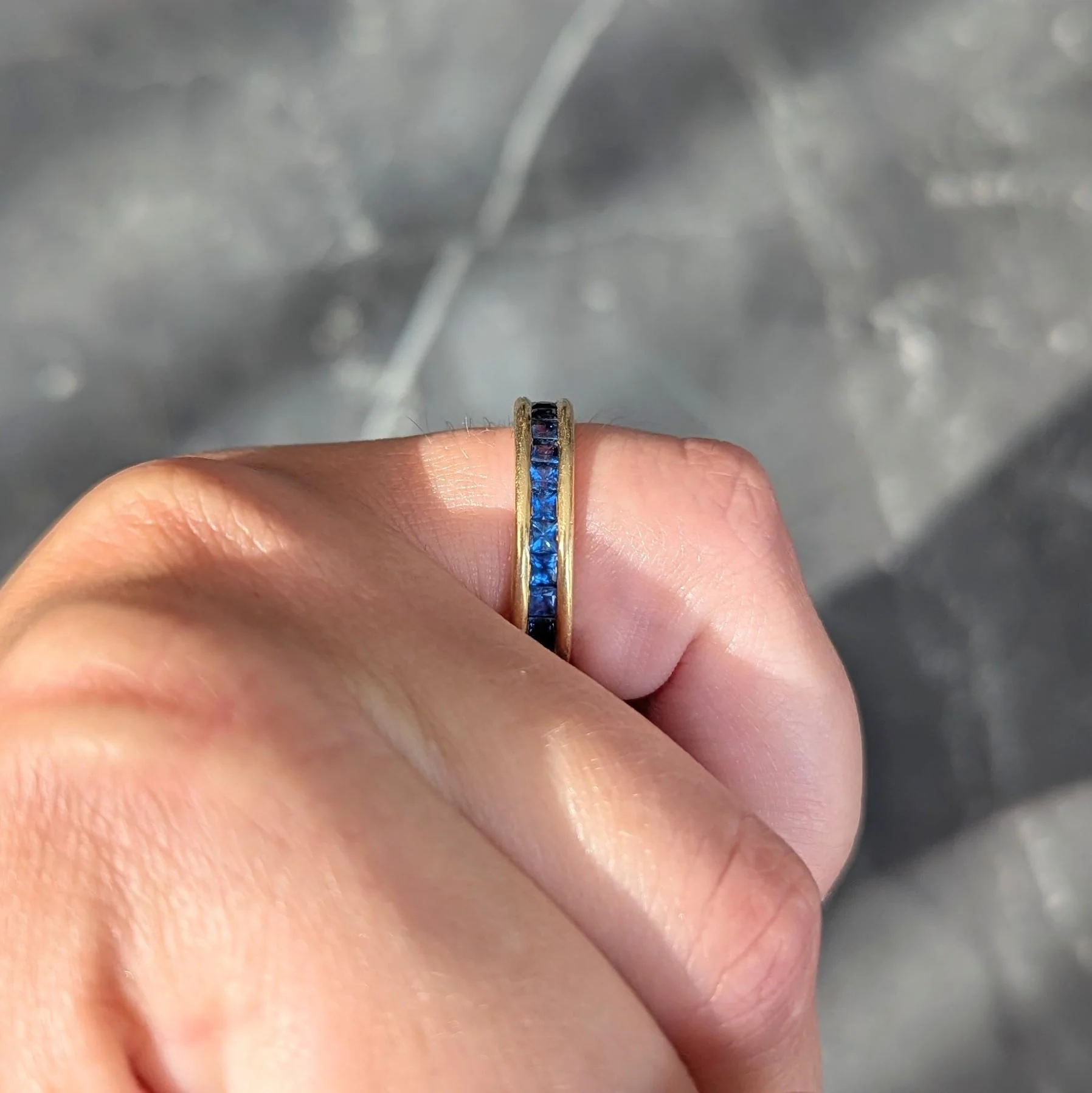 Bulgari 1980's Blue Sapphire 18 Karat Yellow Gold Vintage Eternity Channel Band Ring - Image 8
