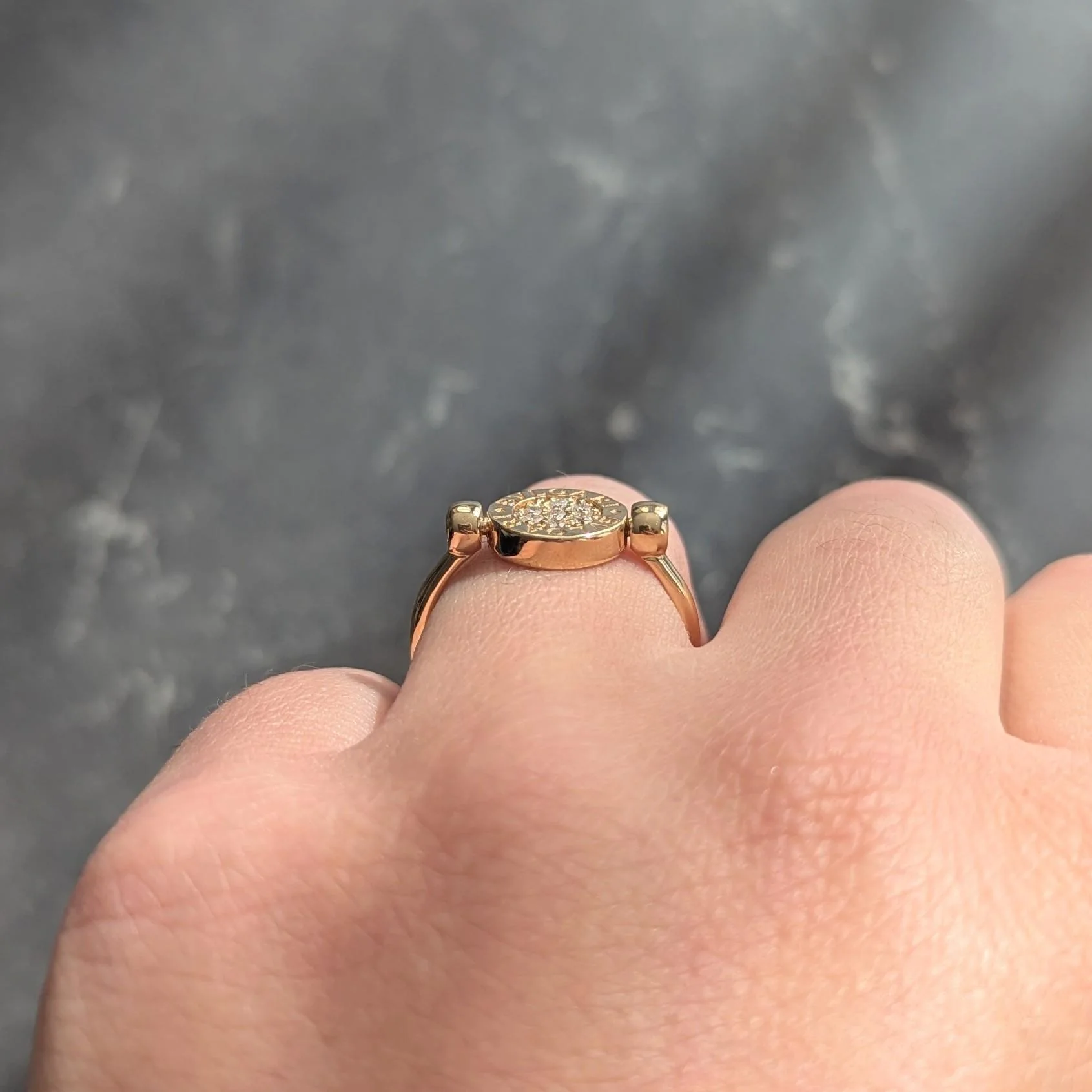 Bulgari Contemporary Diamond 18 Karat Two-Tone Gold Flip Signet Ring - Image 15