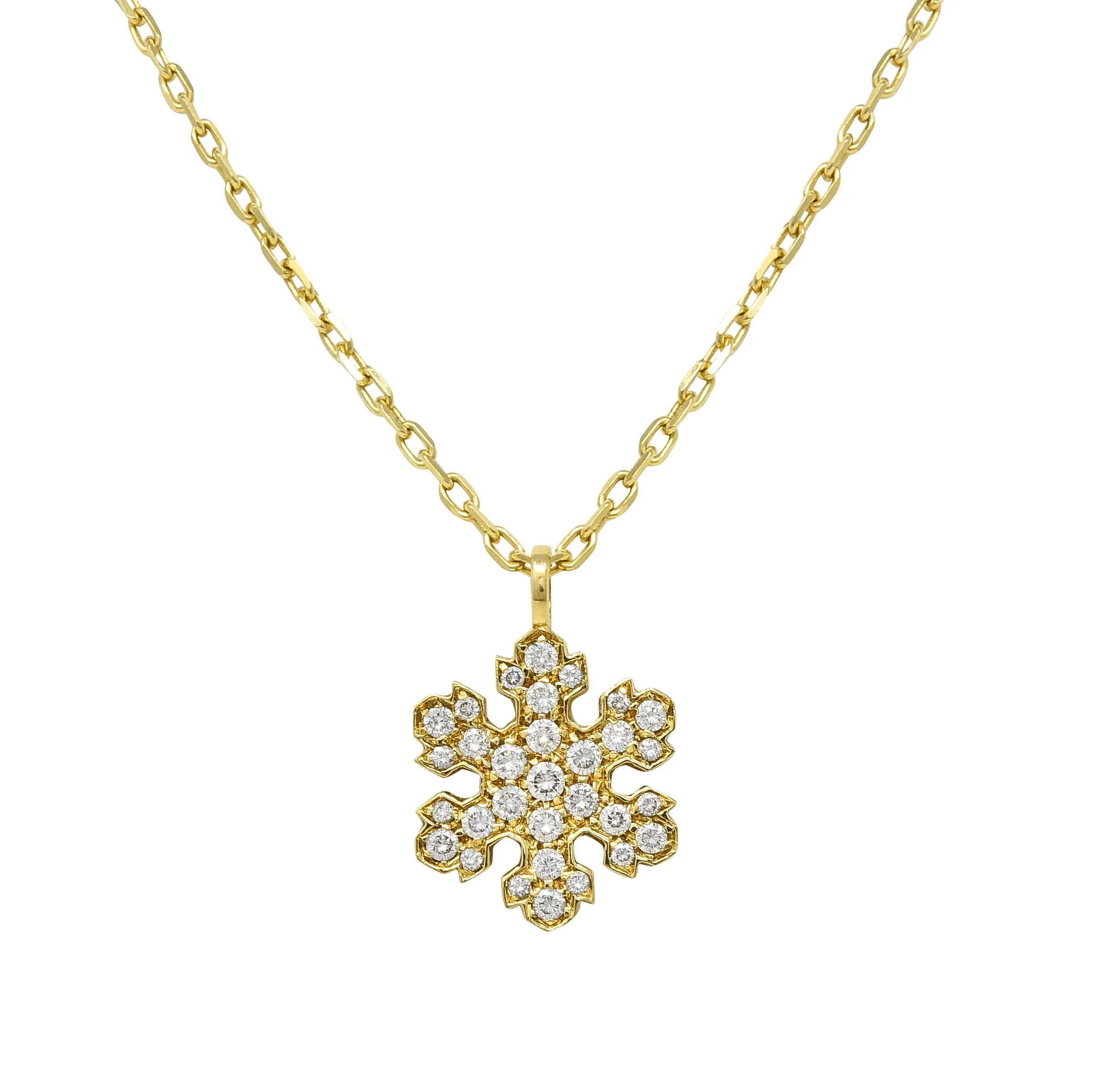 Bulgari Diamond 0.75 CTW Diamond 18 Karat Gold Fiocco De Neve Snowflake Necklace - Image 8