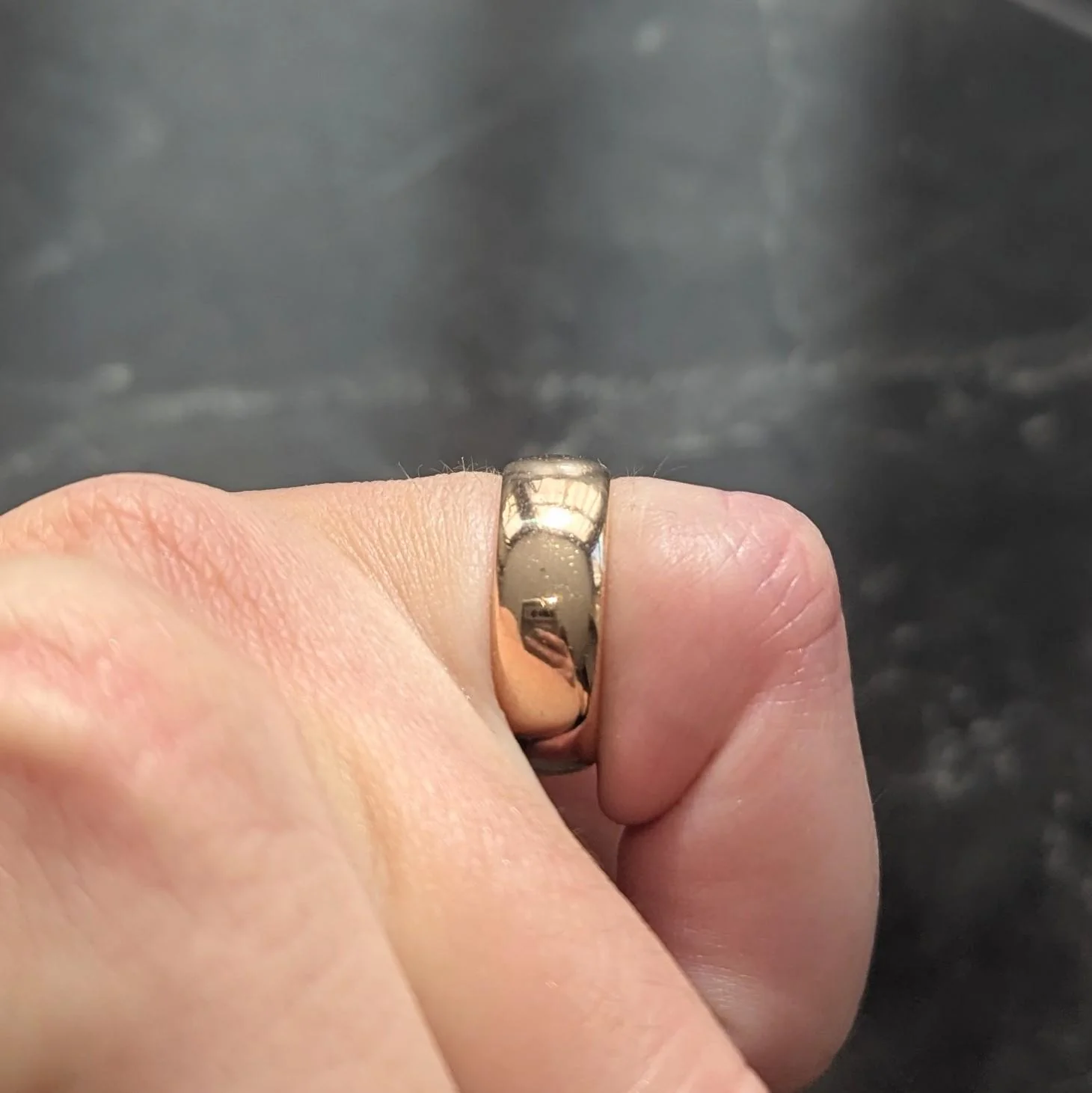 C.D. Peacock 1904 18 Karat Yellow Gold Vintage Wedding Cigar Band Ring - Image 12