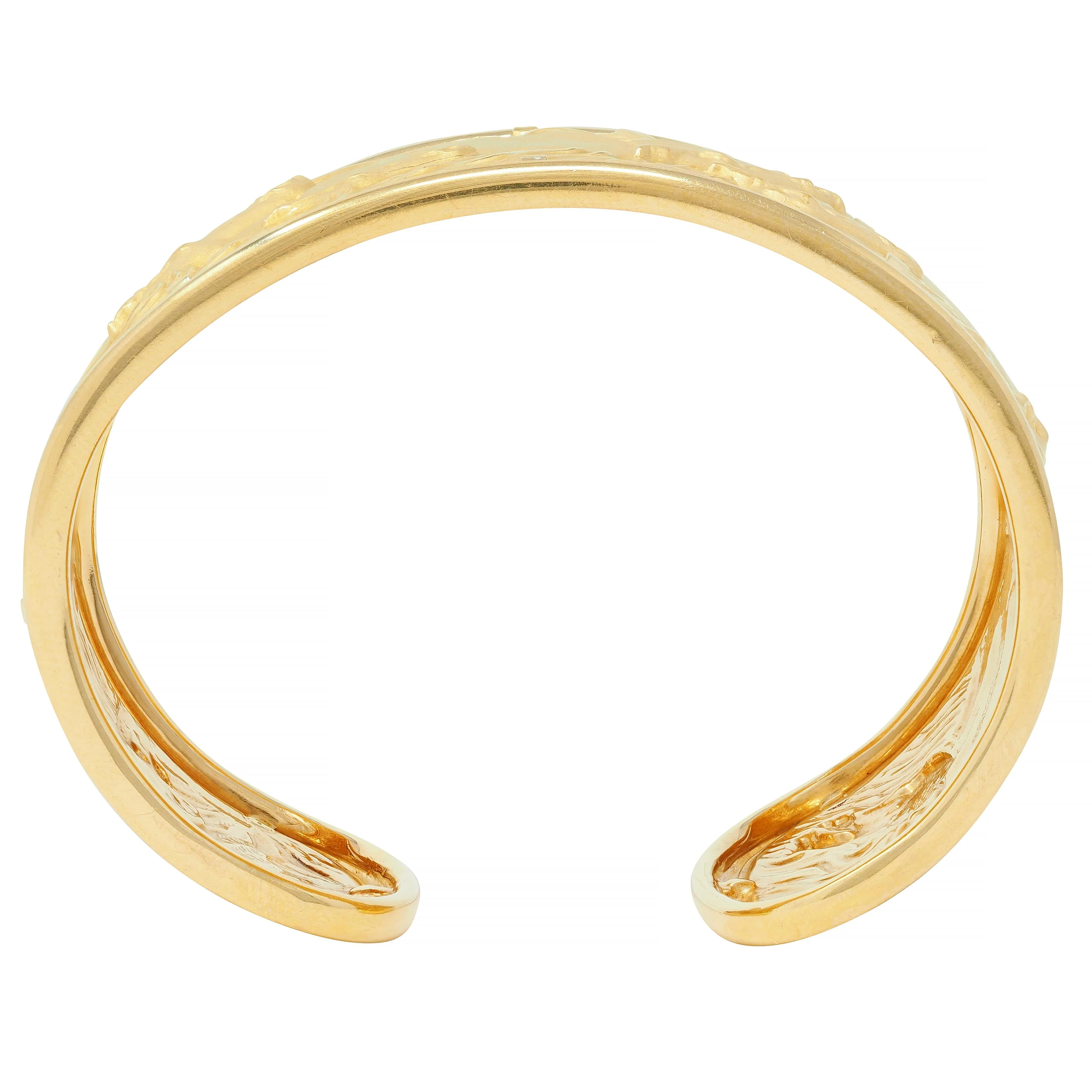 Carrera Y Carrera 1980's 18 Karat Yellow Gold Ecuestre Horse Vintage Cuff Bracelet - Image 6