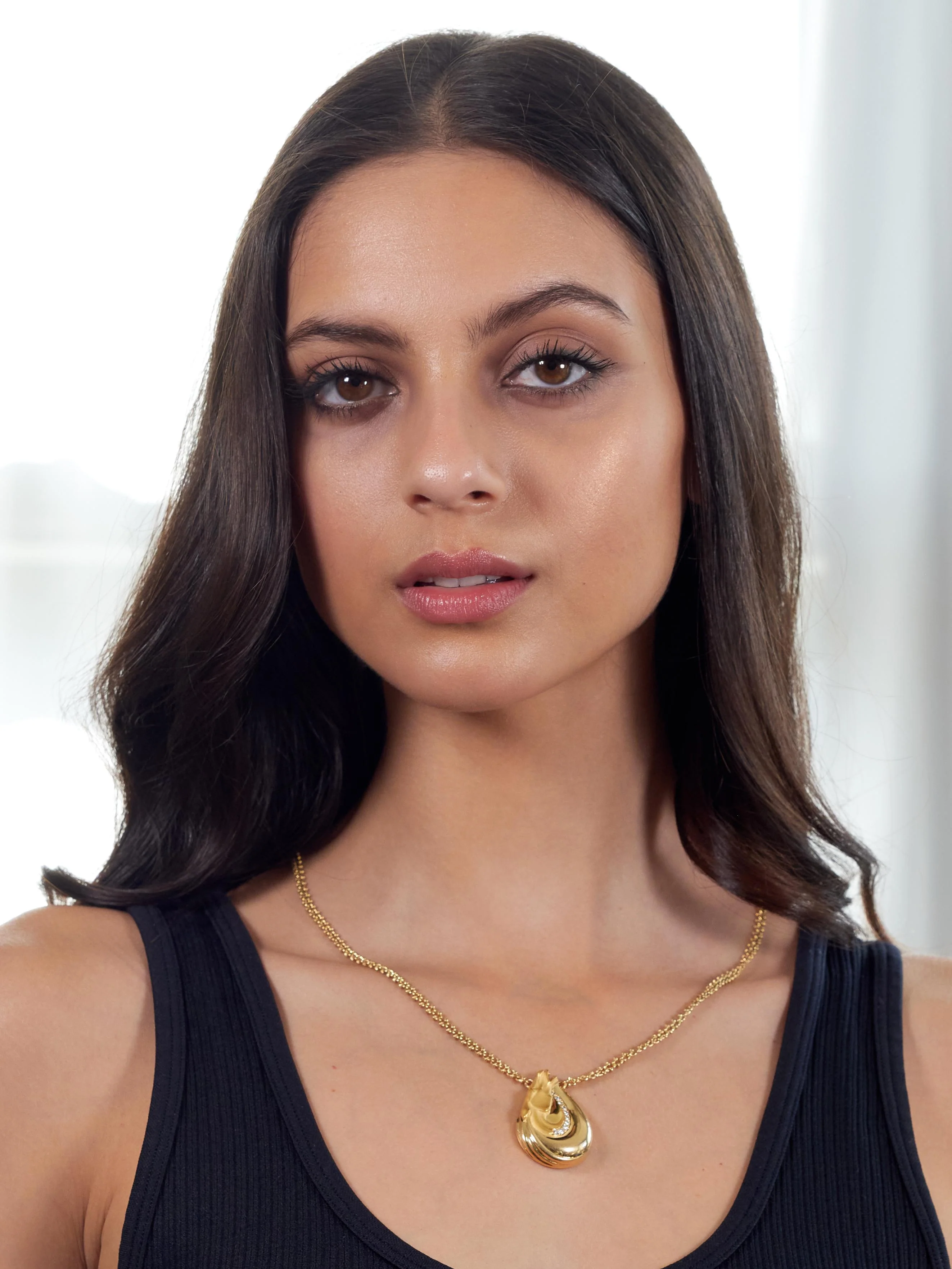 Carrera Y Carrera Diamond 18 Karat Yellow Gold Horse Ecuestre Station Necklace - Image 2