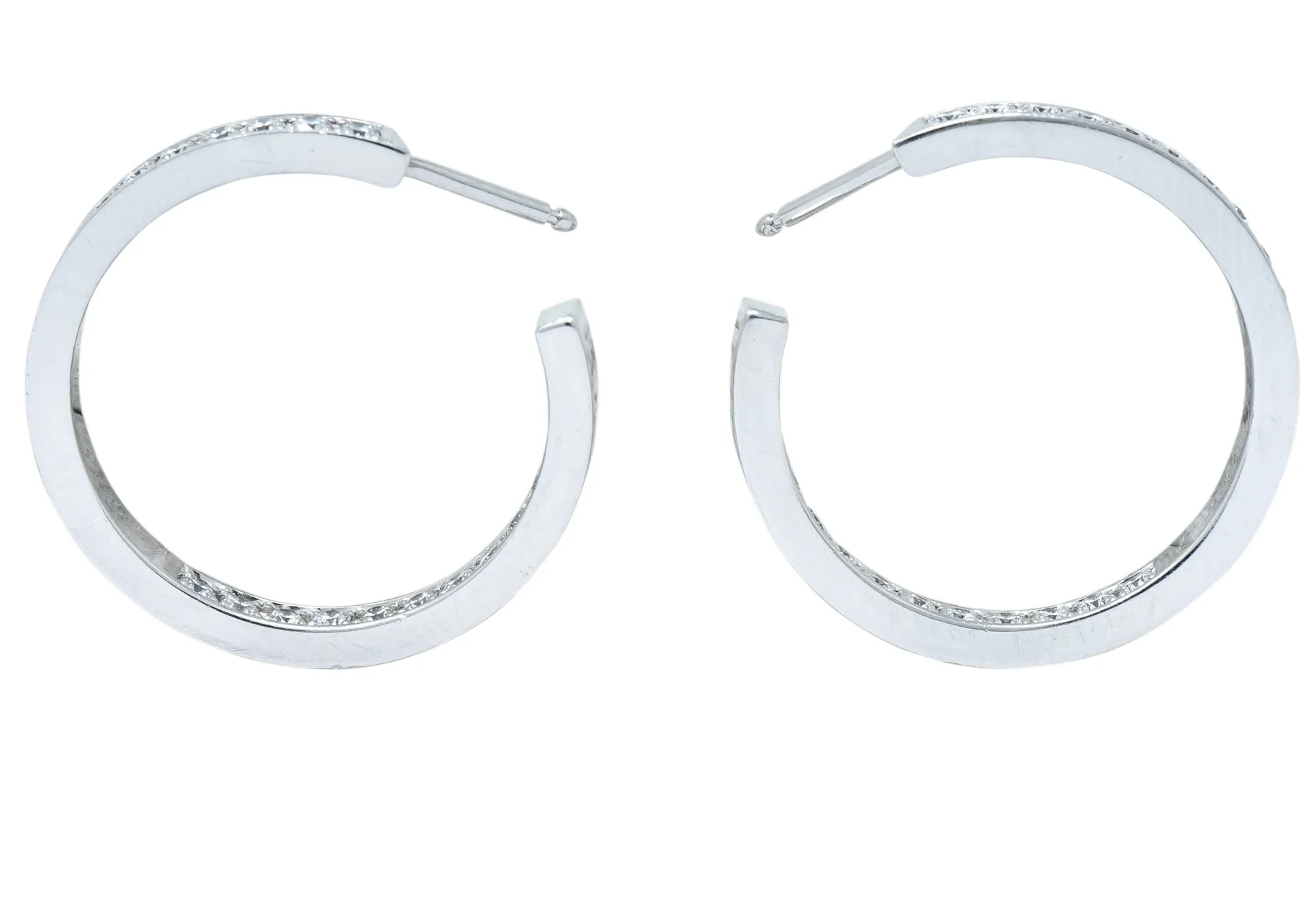 Cartier 1.80 CTW Diamond 18 Karat White Gold Contemporary In-Out Hoop Earrings - Image 3