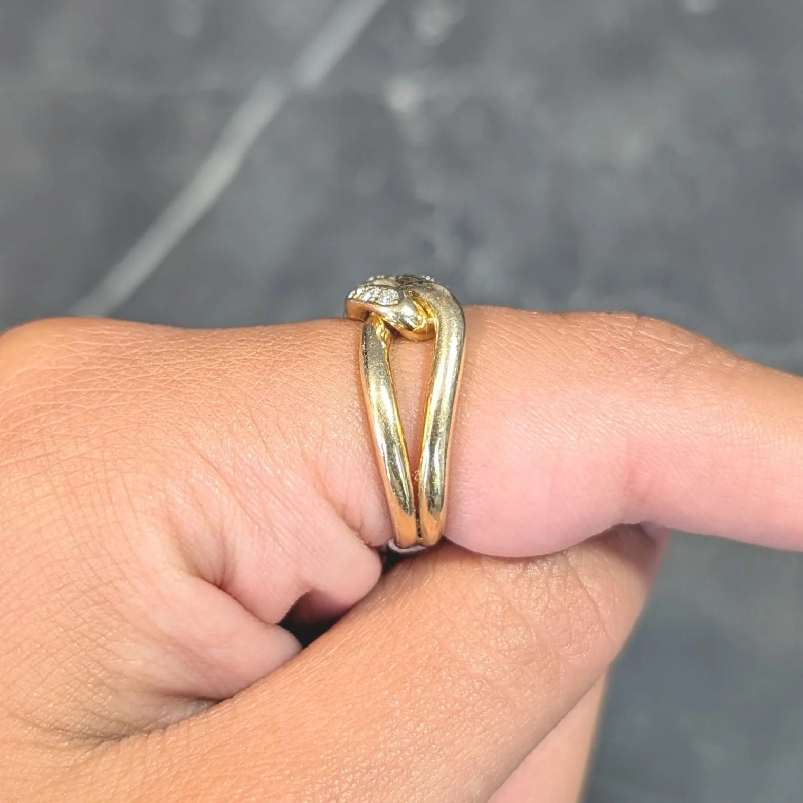 Cartier 1970's 0.54 CTW Diamond 18 Karat Yellow Gold Vintage Chain Link Ring - Image 12