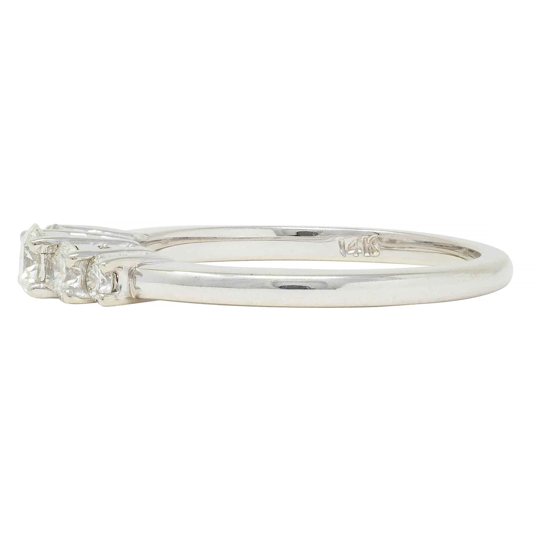 Contemporary 0.50 CTW Diamond 14 Karat White Gold Five Stone Band Ring - Image 5