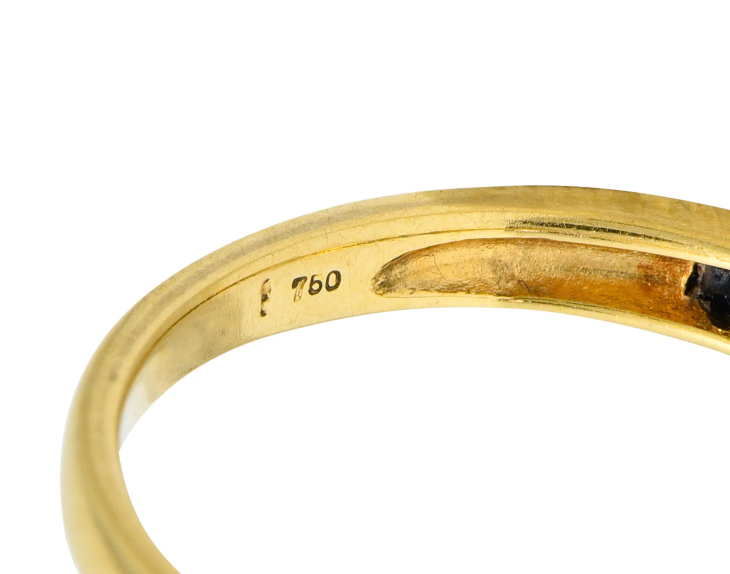 Contemporary 0.50 CTW Sapphire Diamond 18 Karat Gold Chevron Band Ring - Image 10