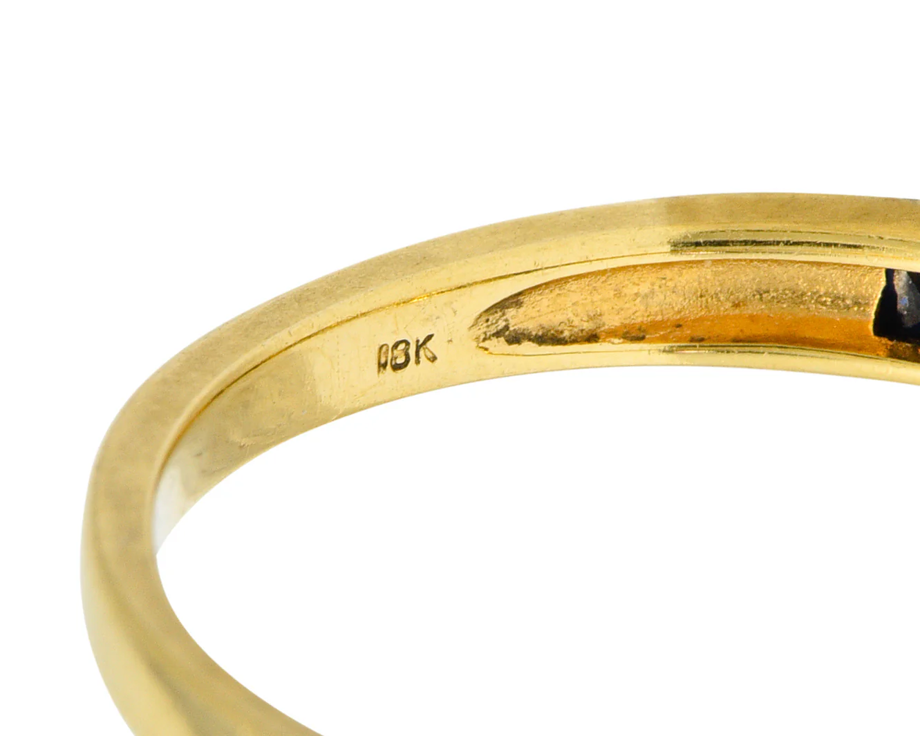 Contemporary 0.50 CTW Sapphire Diamond 18 Karat Gold Chevron Band Ring - Image 9