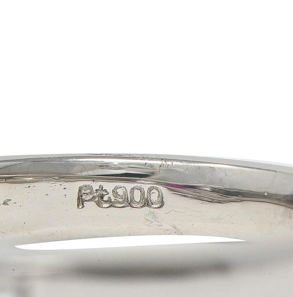 Contemporary 0.82 CTW Ruby Diamond Platinum Three Stone Ring - Image 6