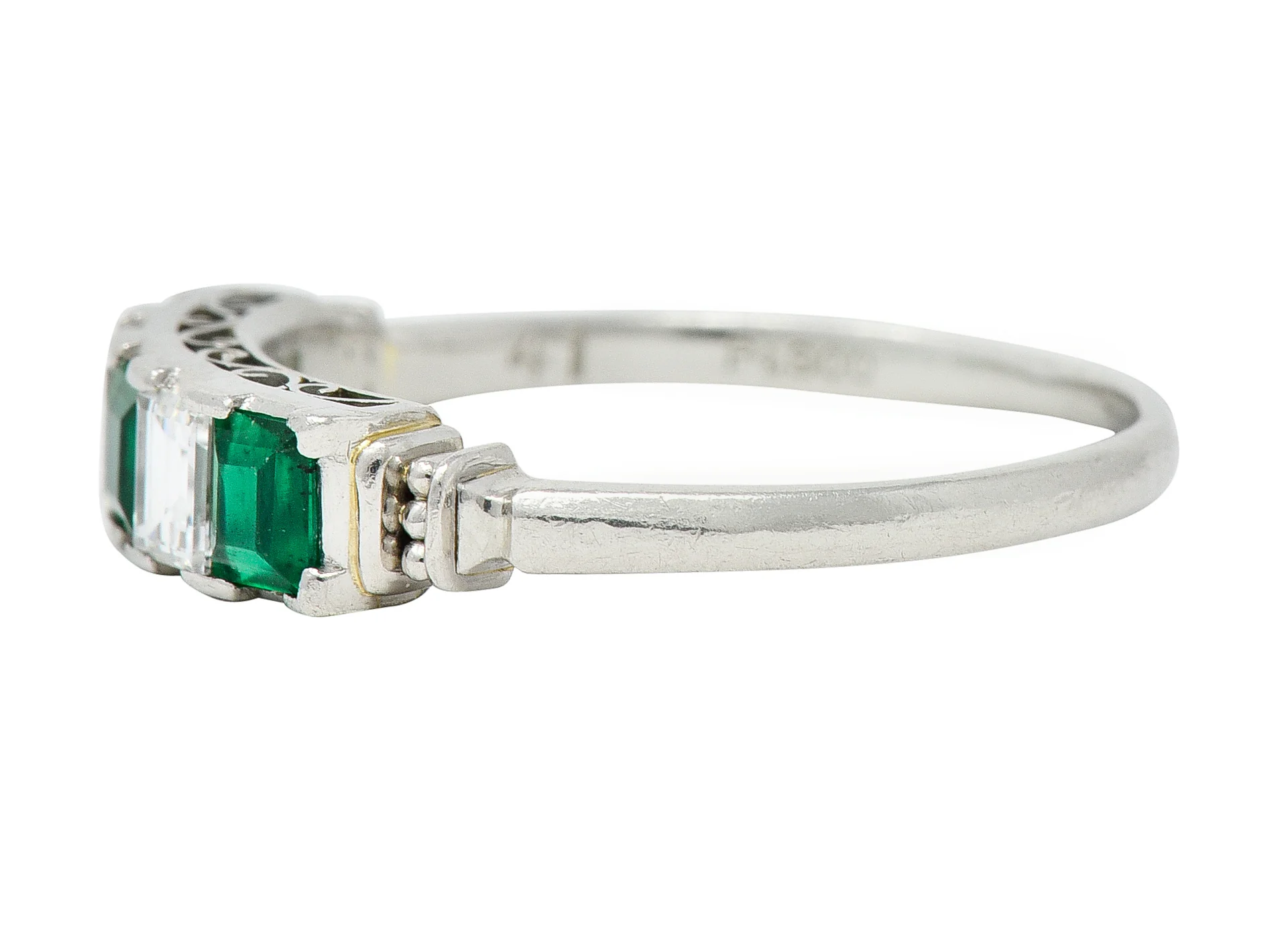 Contemporary 0.97 CTW Emerald Diamond Platinum Scrolling Band Ring - Image 5