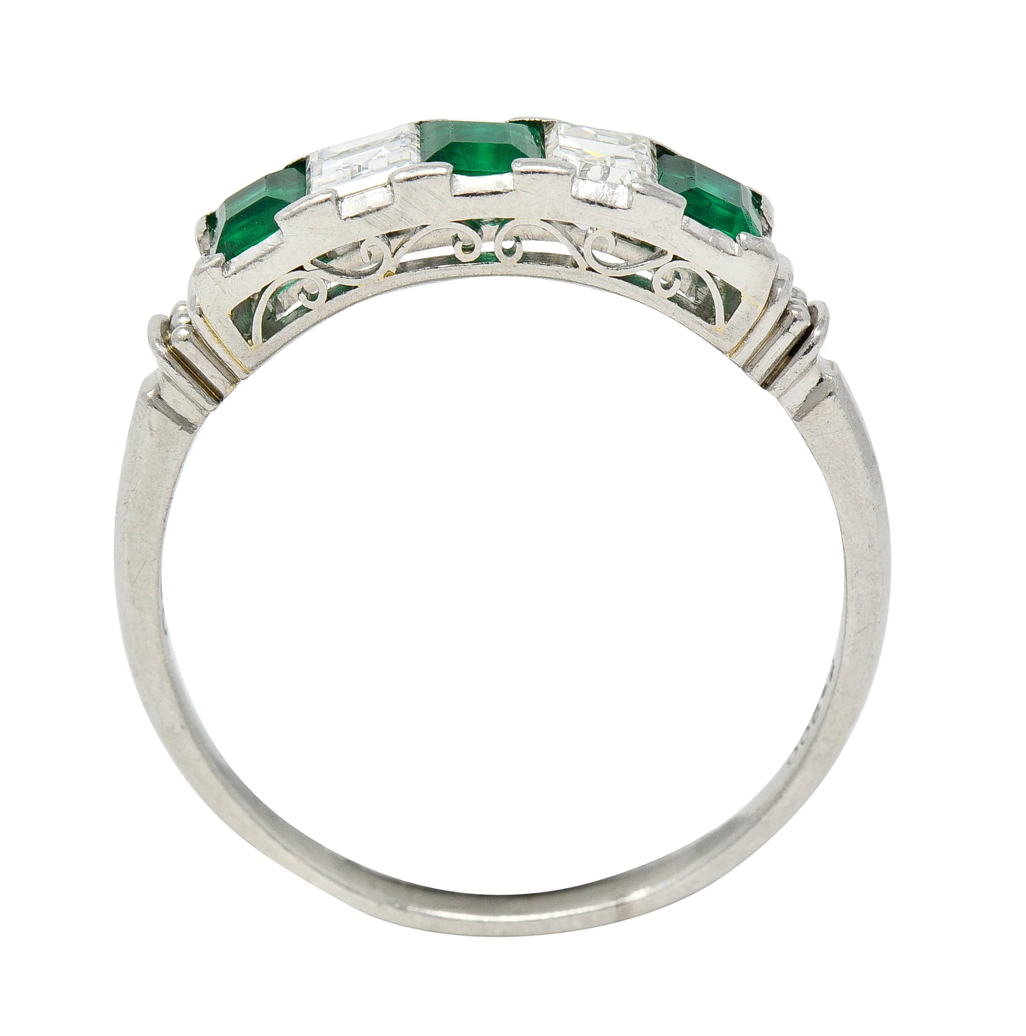 Contemporary 0.97 CTW Emerald Diamond Platinum Scrolling Band Ring - Image 9