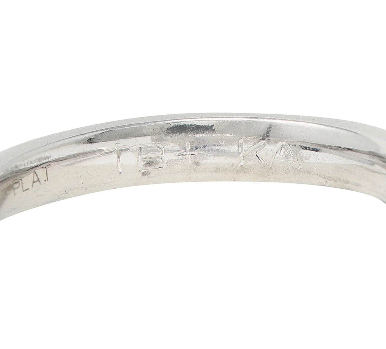 Contemporary 1.25 CTW Sapphire Diamond Three Stone Ring - Image 9