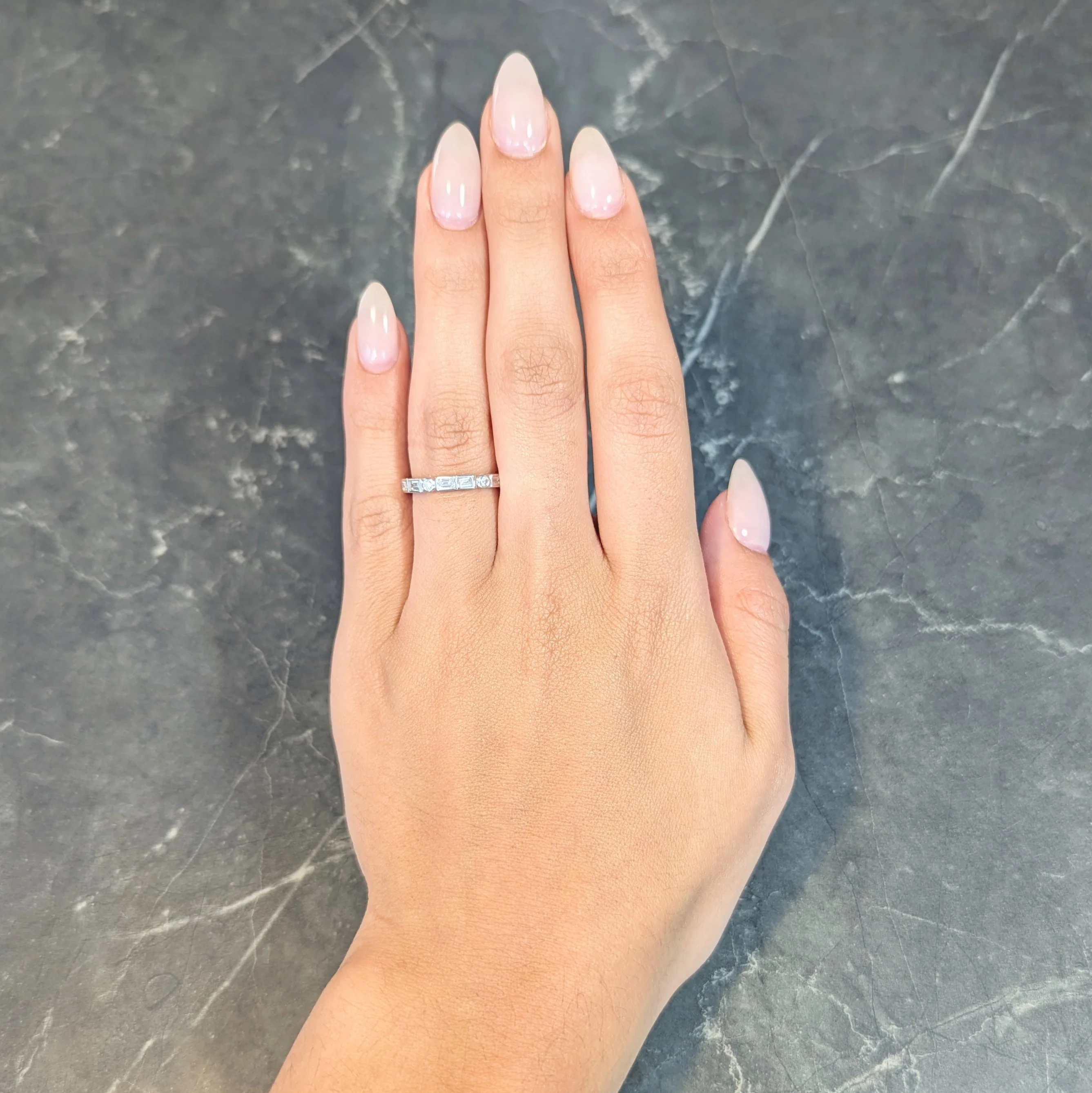 Contemporary 1.26 CTW Diamond 18 Karat Gold Eternity Wedding Band Ring - Image 10