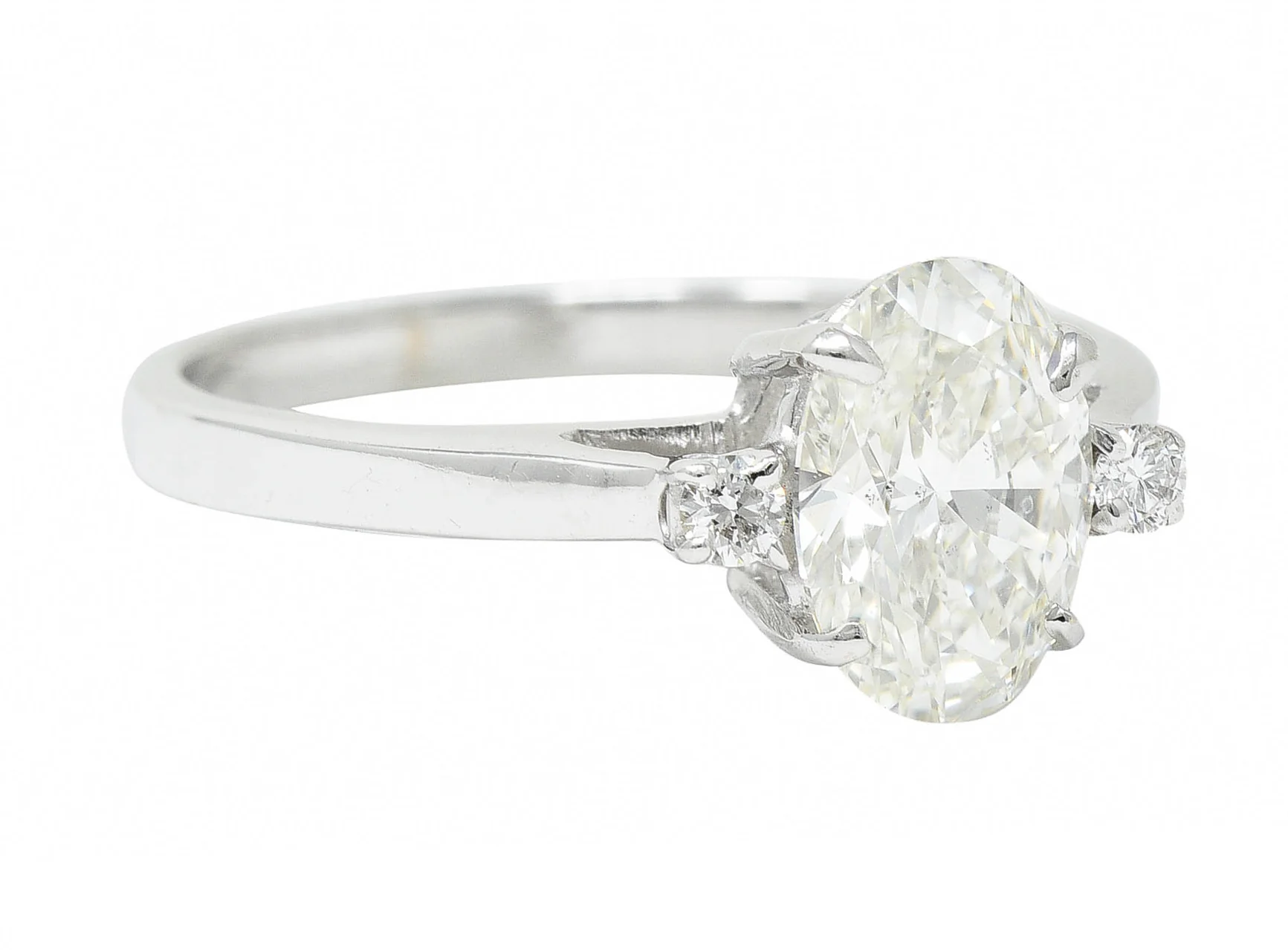 Contemporary 1.28 CTW Oval Diamond 14 Karat White Gold Engagement Ring - Image 2