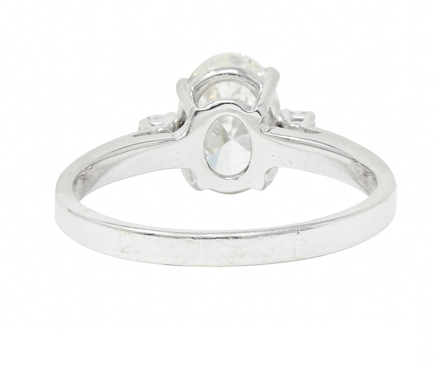 Contemporary 1.28 CTW Oval Diamond 14 Karat White Gold Engagement Ring - Image 4
