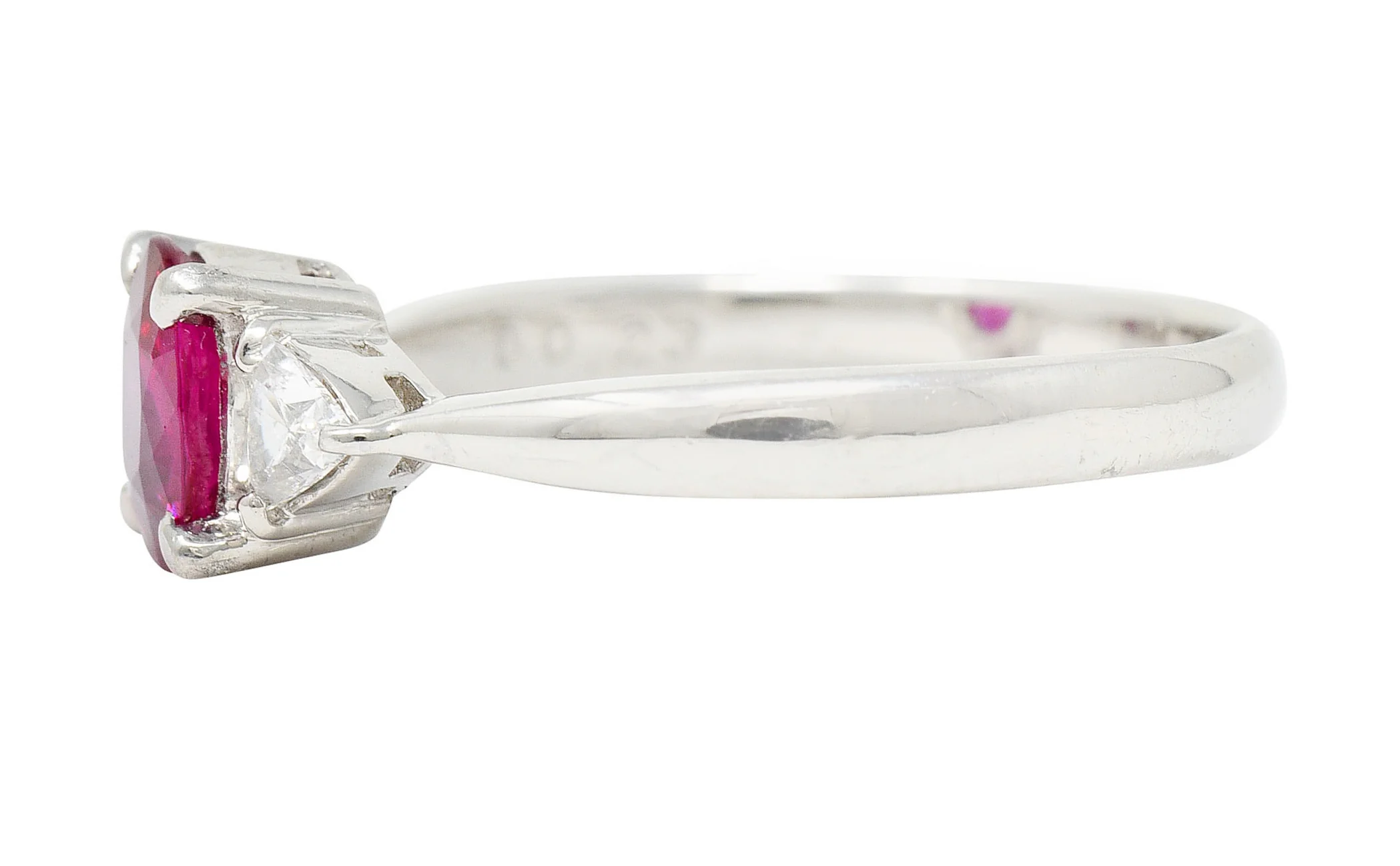 Contemporary 1.29 CTW Ruby Diamond Platinum Gemstone Ring - Image 5