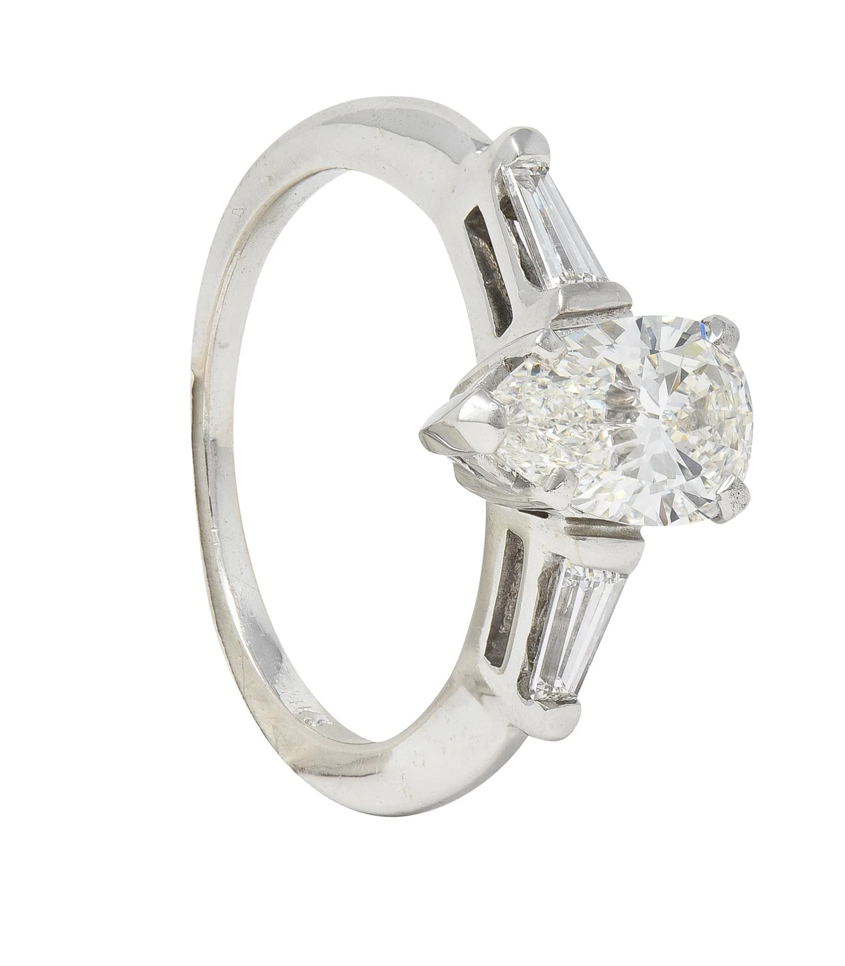 Contemporary 1.46 CTW Pear Diamond 14 Karat White Gold Engagement Ring GIA - Image 11