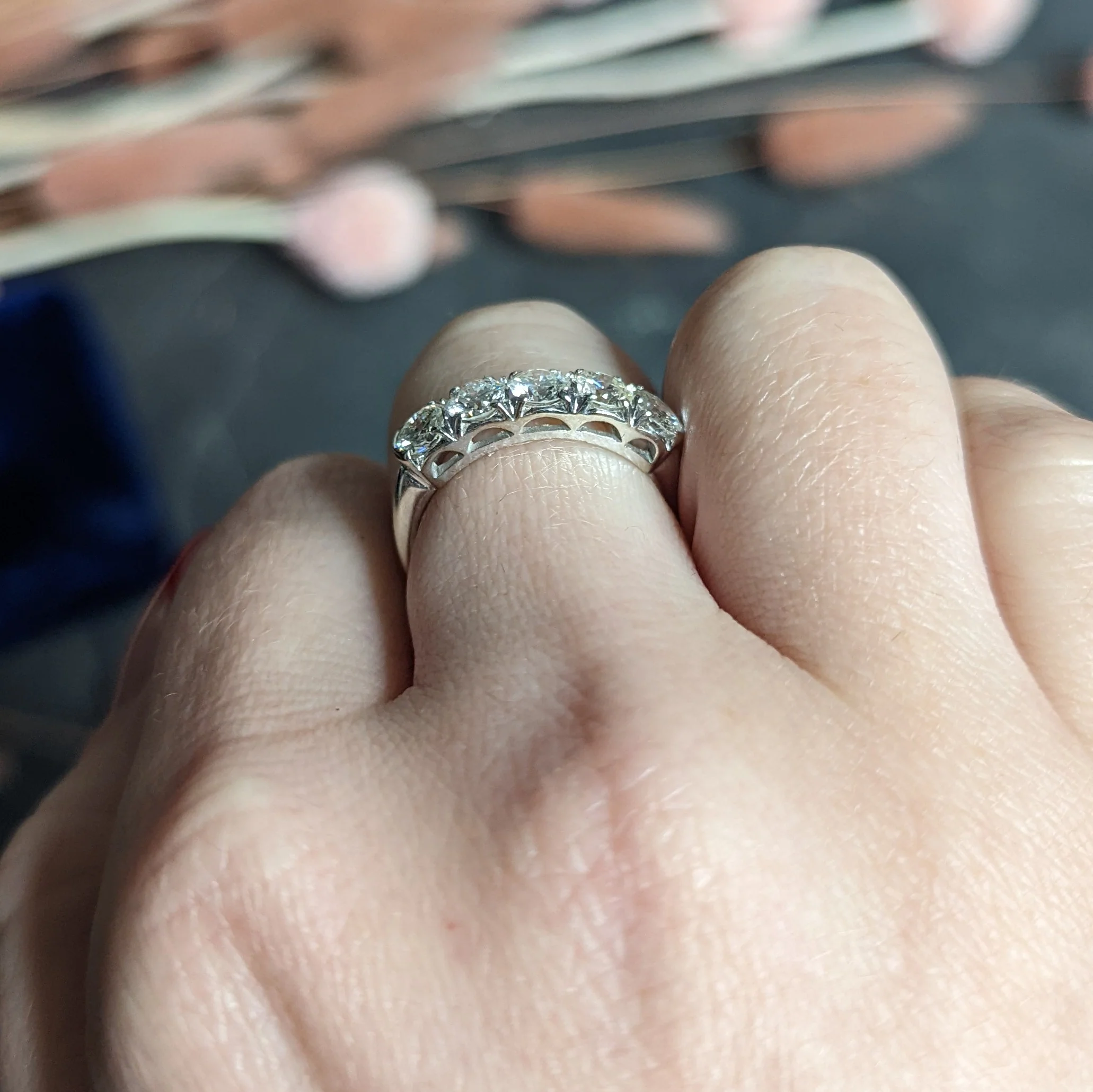 Contemporary 1.49 CTW Diamond 18 Karat White Gold Band Ring - Image 13
