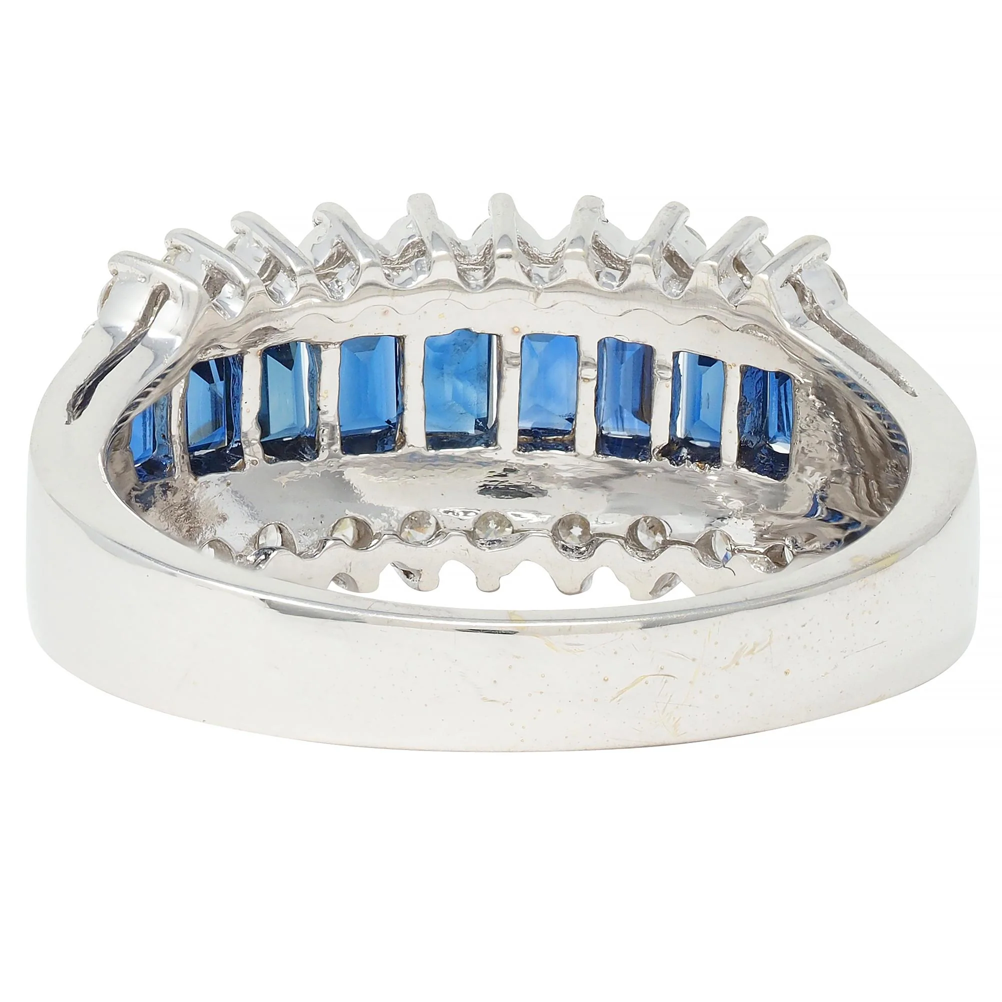 Contemporary 1.59 CTW Sapphire Diamond 18 Karat White Gold Wide Band Ring - Image 4