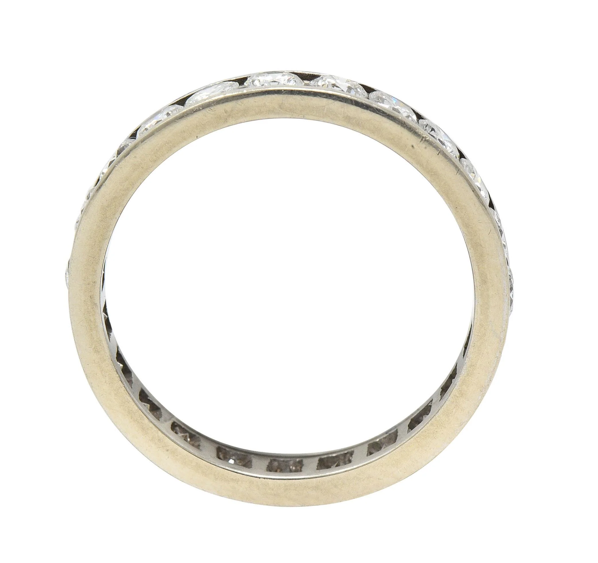 Contemporary 1.61 CTW Round Diamond 14 Karat White Gold Eternity Wedding Band Ring - Image 4