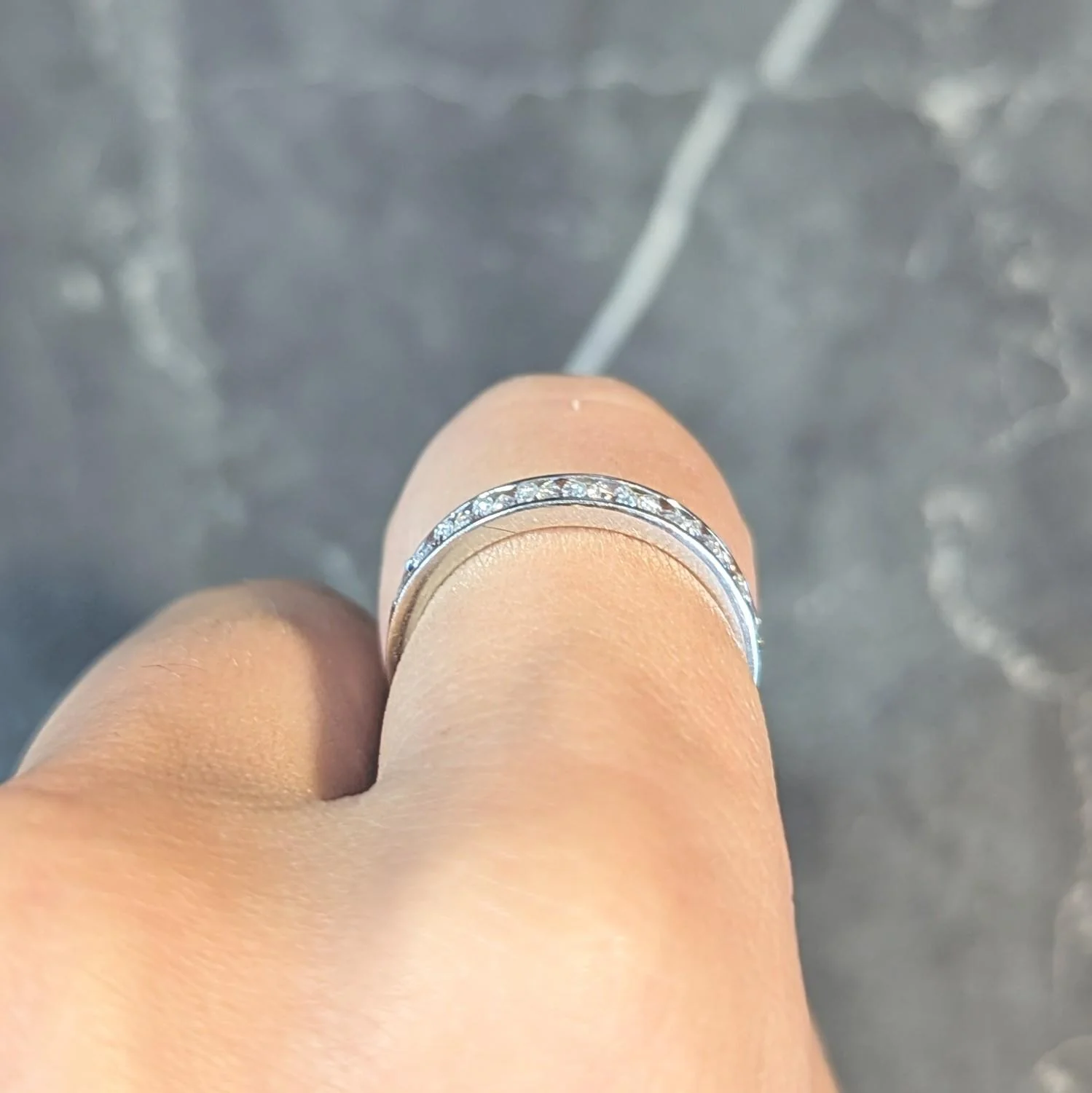 Contemporary 1.61 CTW Round Diamond 14 Karat White Gold Eternity Wedding Band Ring - Image 9