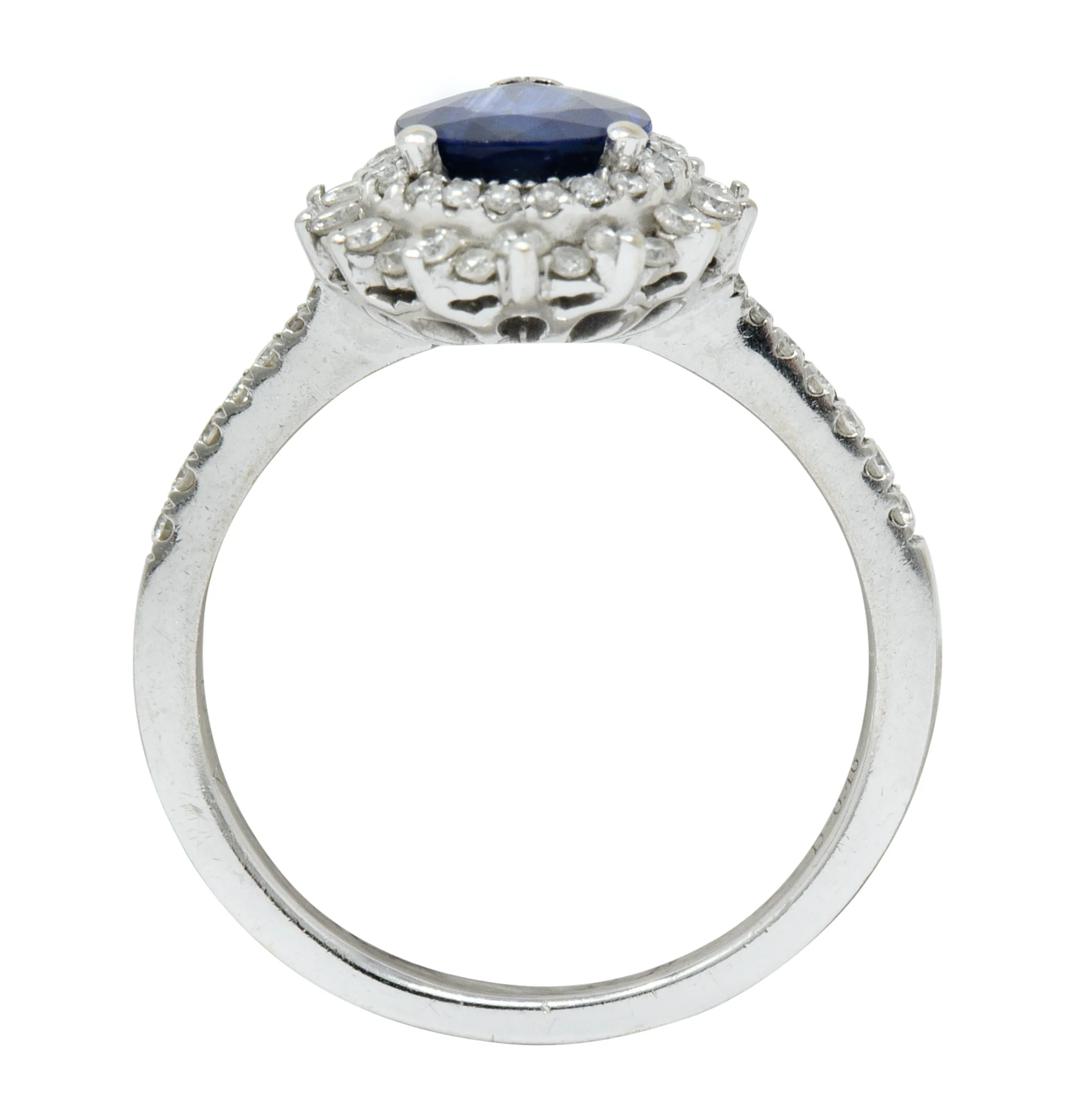 Contemporary 1.66 CTW Sapphire Diamond 18 Karat White Gold Cluster Ring - Image 7
