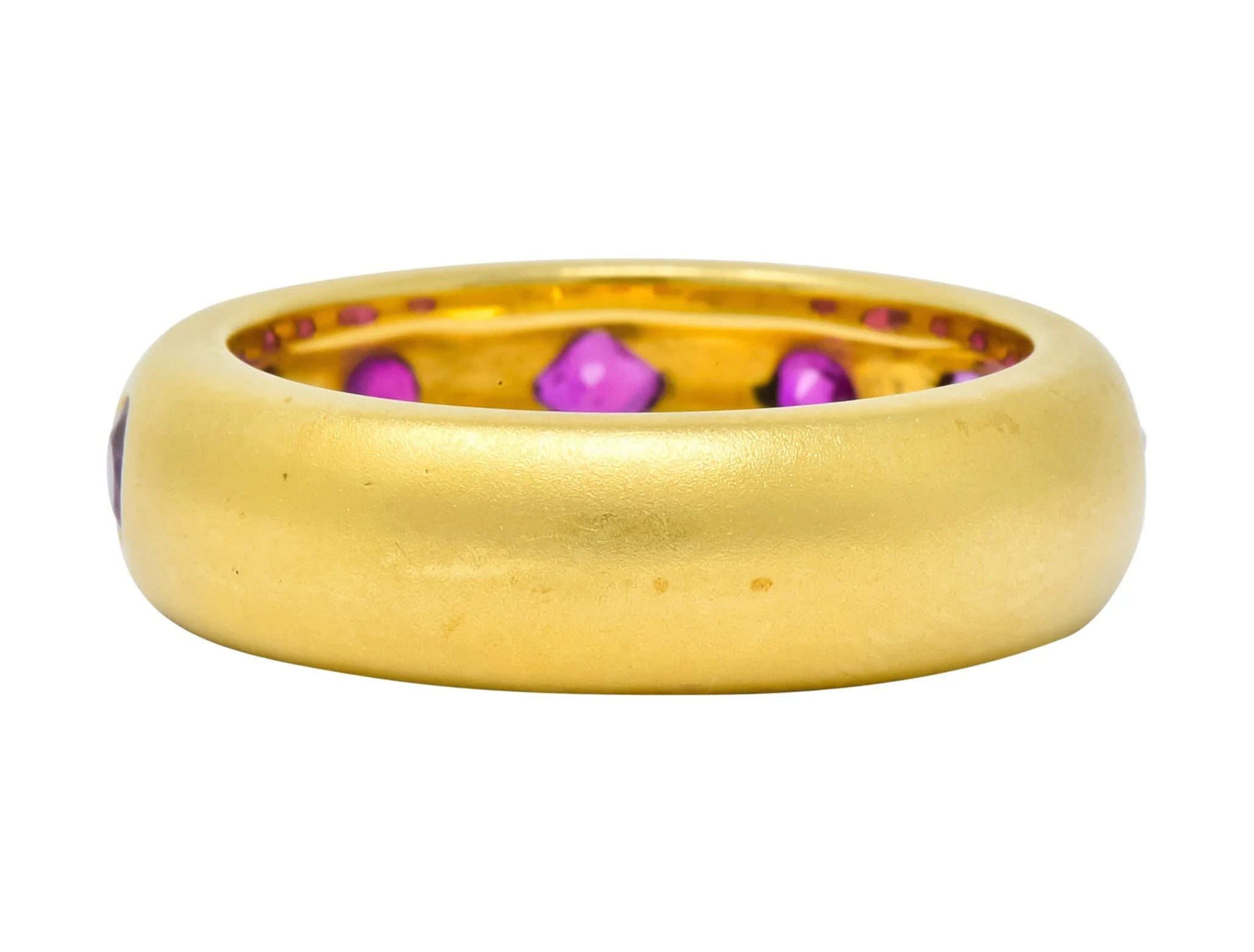 Contemporary 1.75 CTW Ruby 18 Karat Gold Geometric Band Ring - Image 4