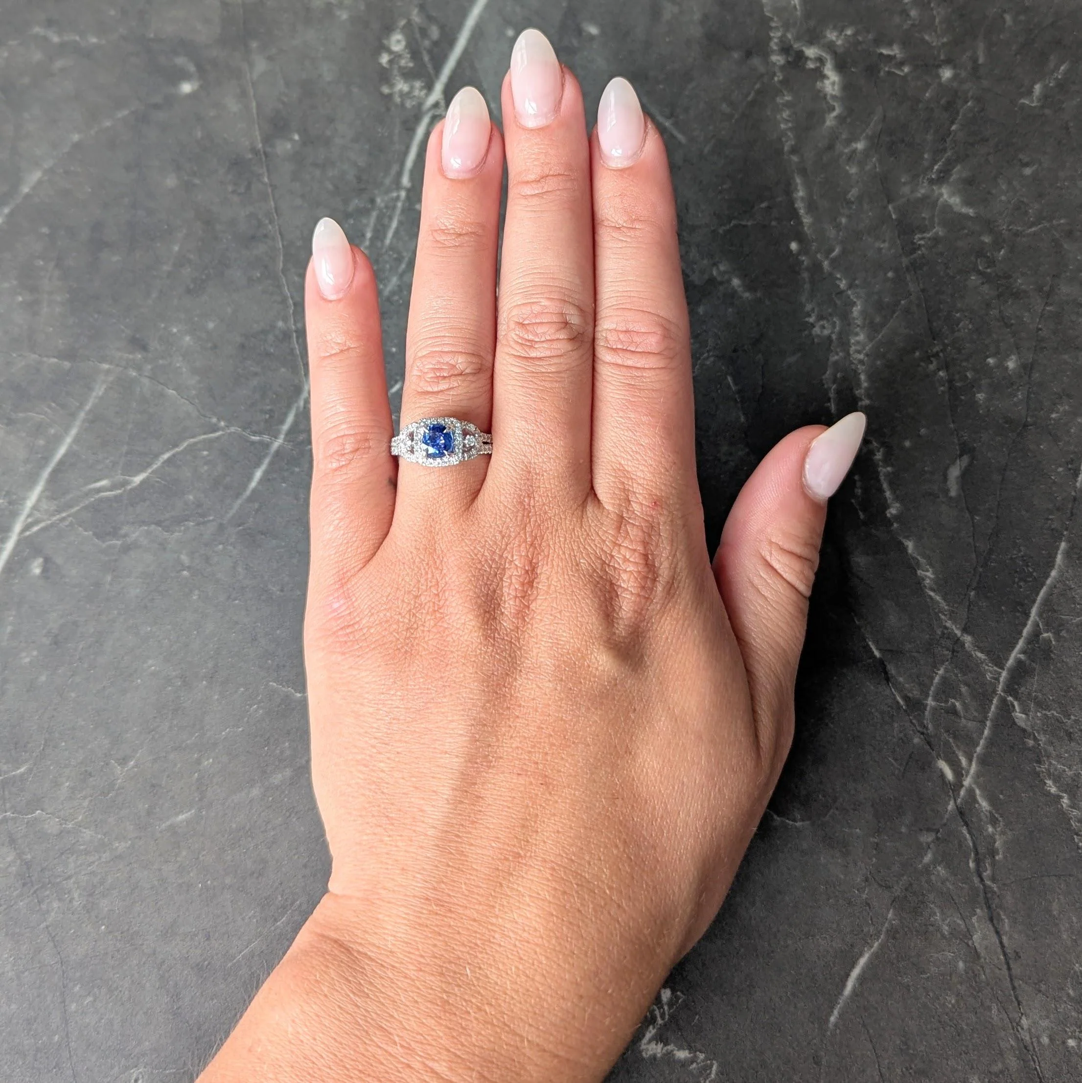 Contemporary 1.98 CTW Sapphire Diamond 18 Karat White Gold Halo Ring - Image 7