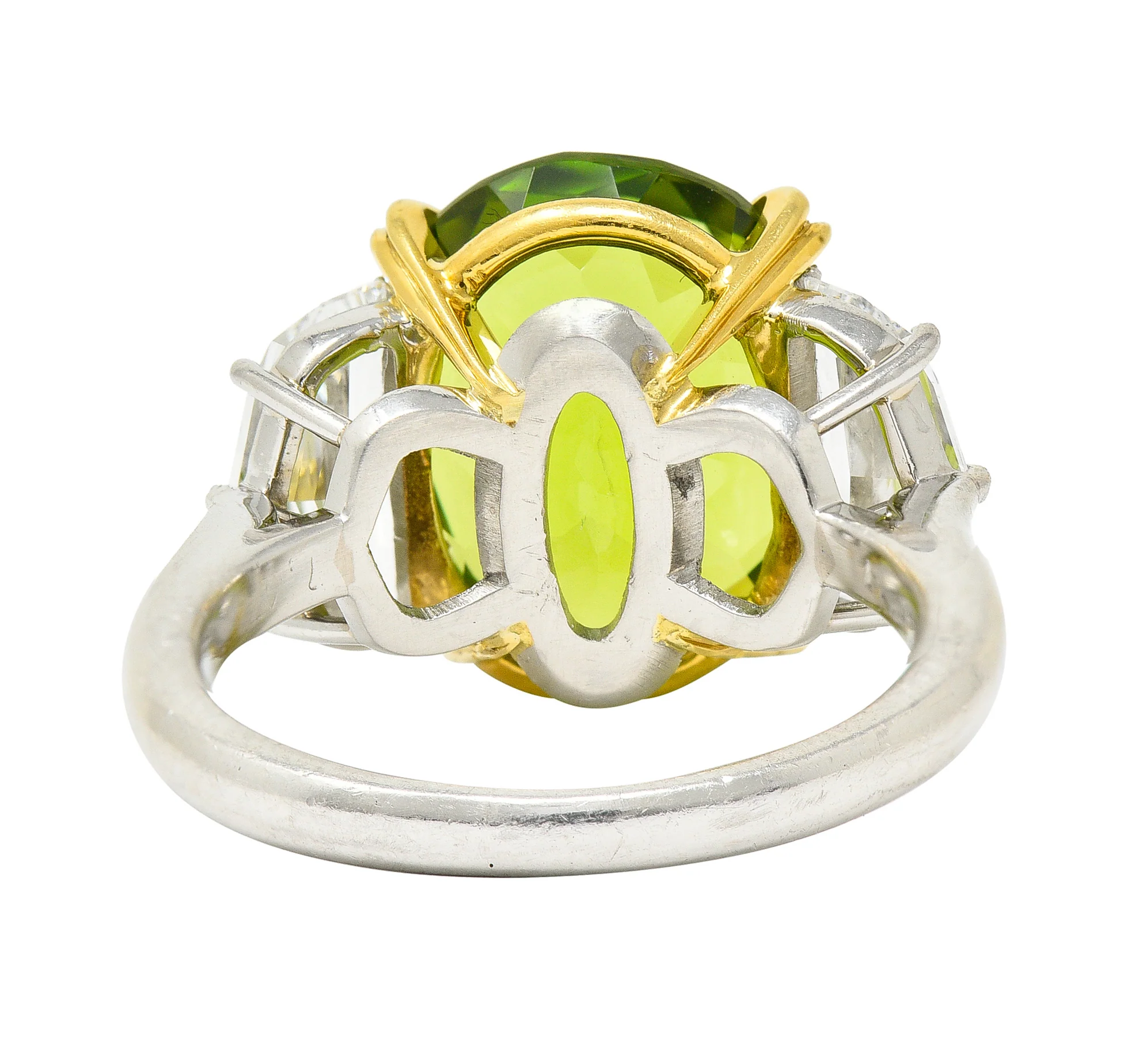 Contemporary 10.51 CTW Oval Cut Peridot Half Moon Step-Cut Diamond Platinum 18 Karat Yellow Gold Three Stone Ring - Image 4