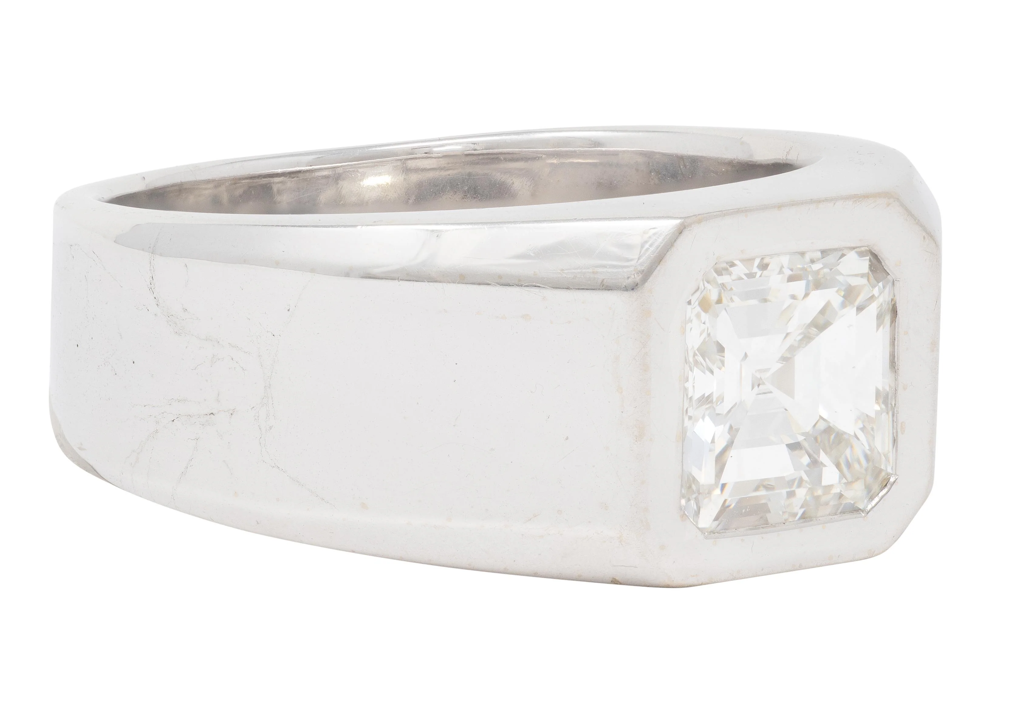 Contemporary 2.11 CTW Asscher Cut Diamond 18 Karat White Gold Solitaire Unisex Ring GIA - Image 3