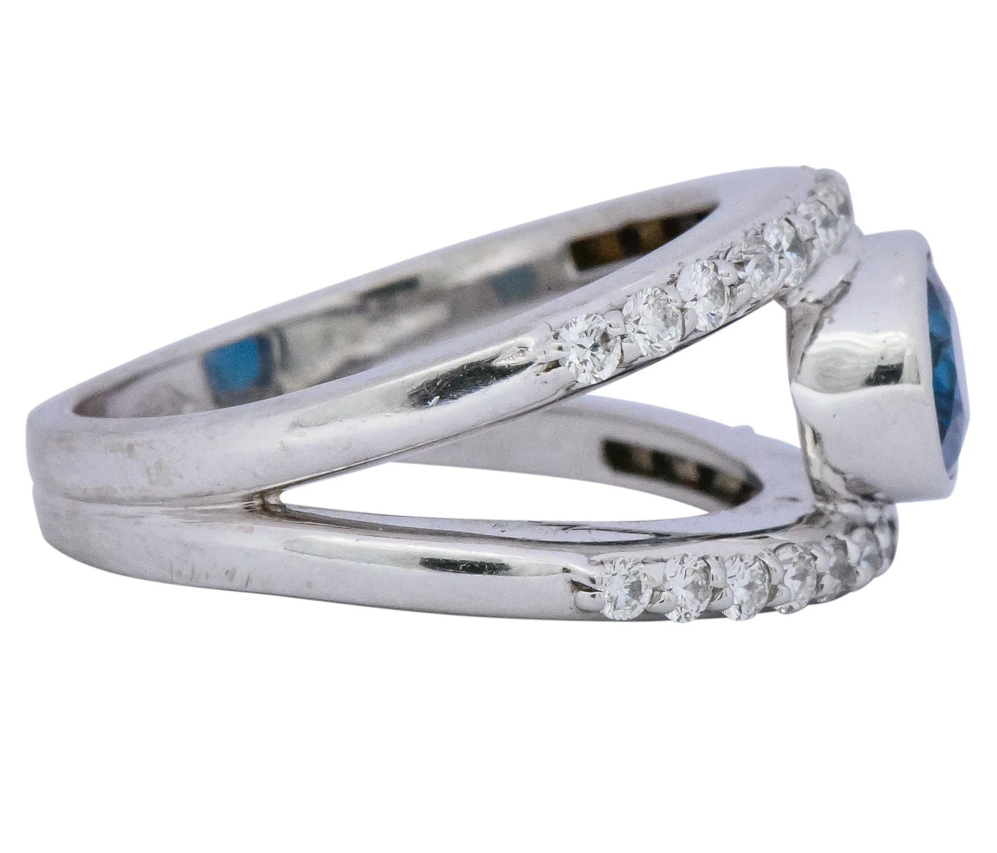 Contemporary 2.14 CTW Blue Topaz 14 Karat White Gold Fashion Ring - Image 5
