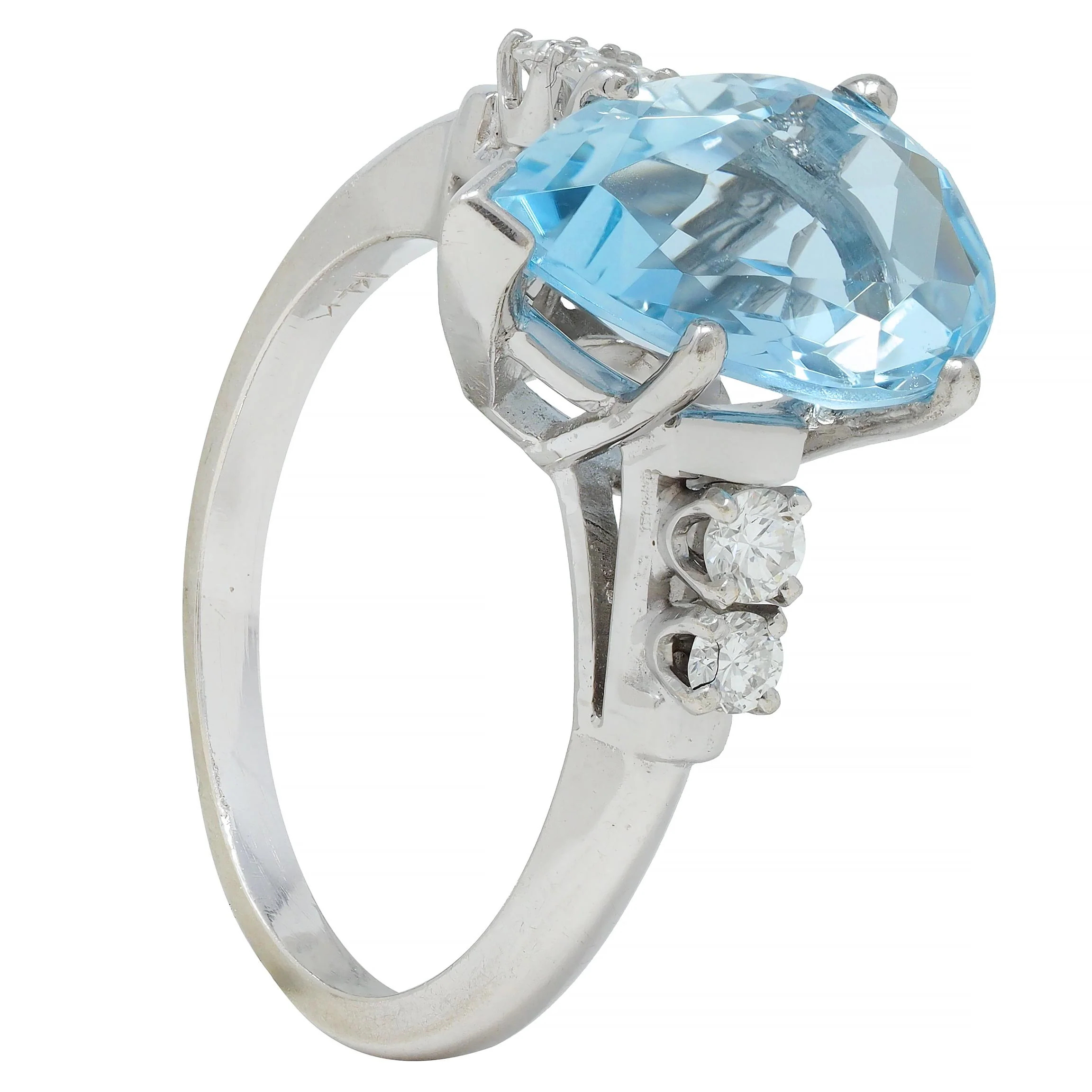 Contemporary 2.24 CTW Pear Cut Aquamarine Diamond 14 Karat White Gold Ring - Image 9