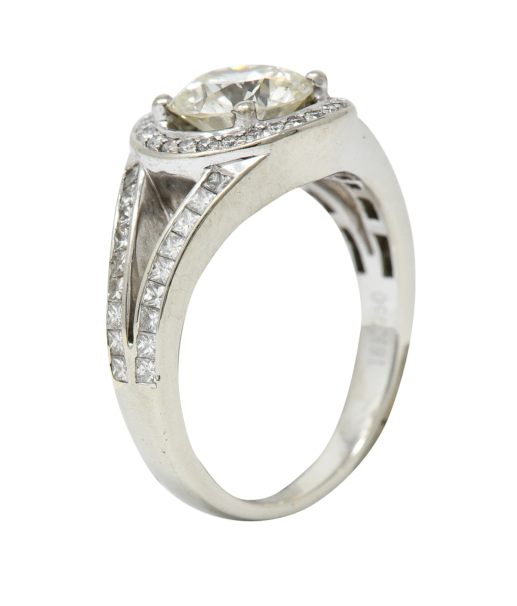 Contemporary 2.39 CTW Diamond 18 Karat White Gold Halo Engagement Ring GIA - Image 10