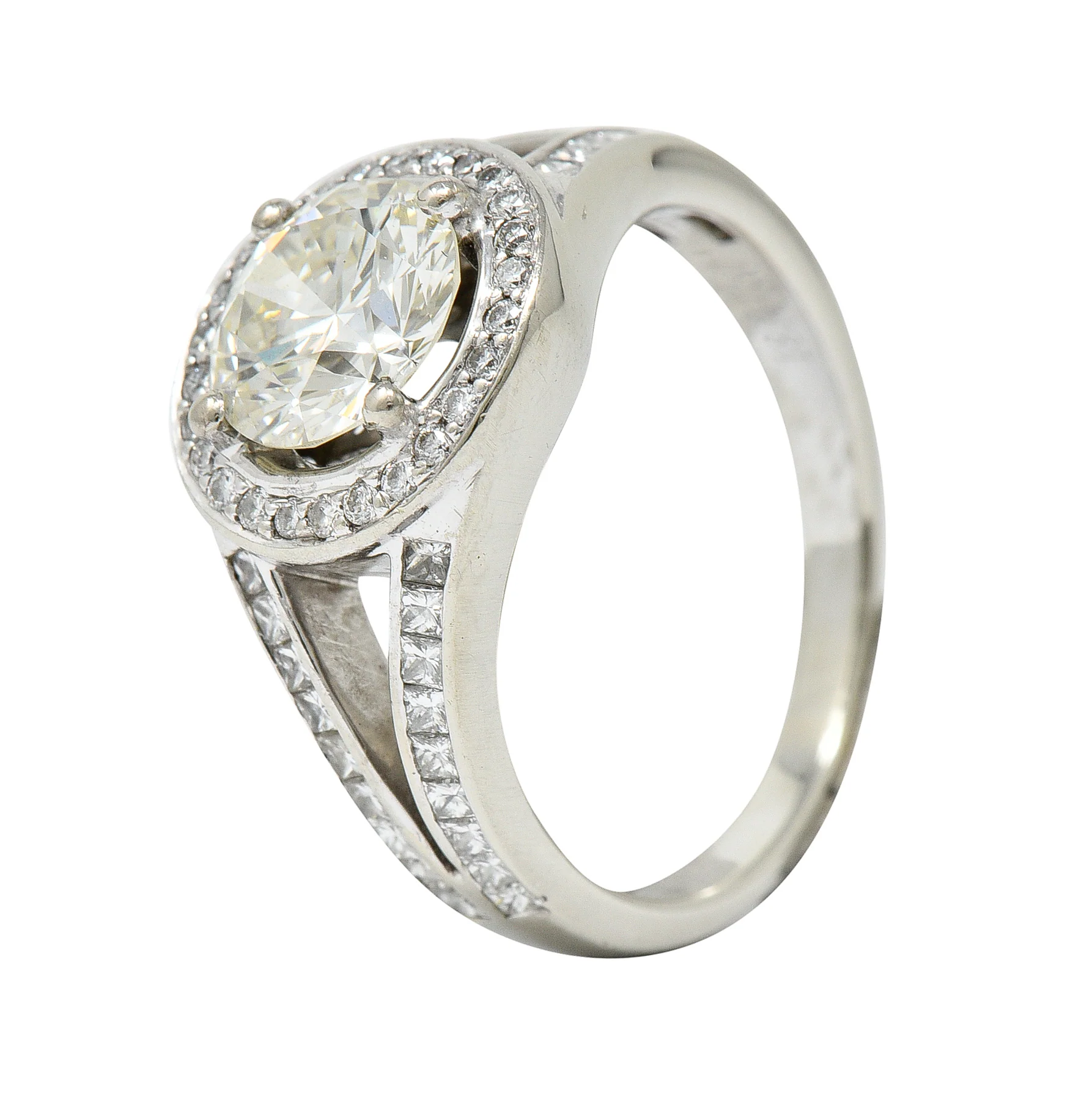 Contemporary 2.39 CTW Diamond 18 Karat White Gold Halo Engagement Ring GIA - Image 12