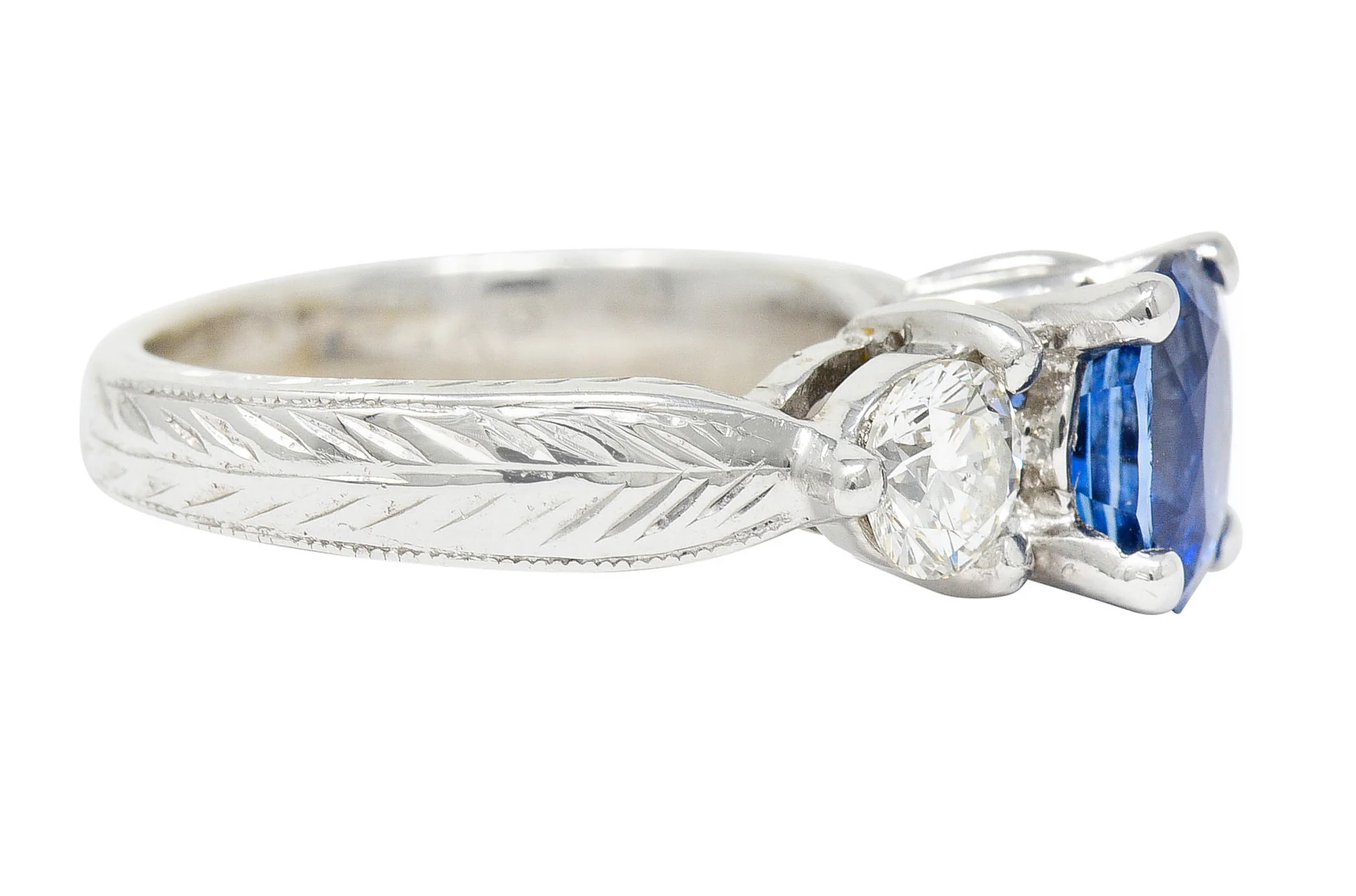 Contemporary 2.62 CTW Sapphire Diamond 14 Karat White Gold Ring - Image 4